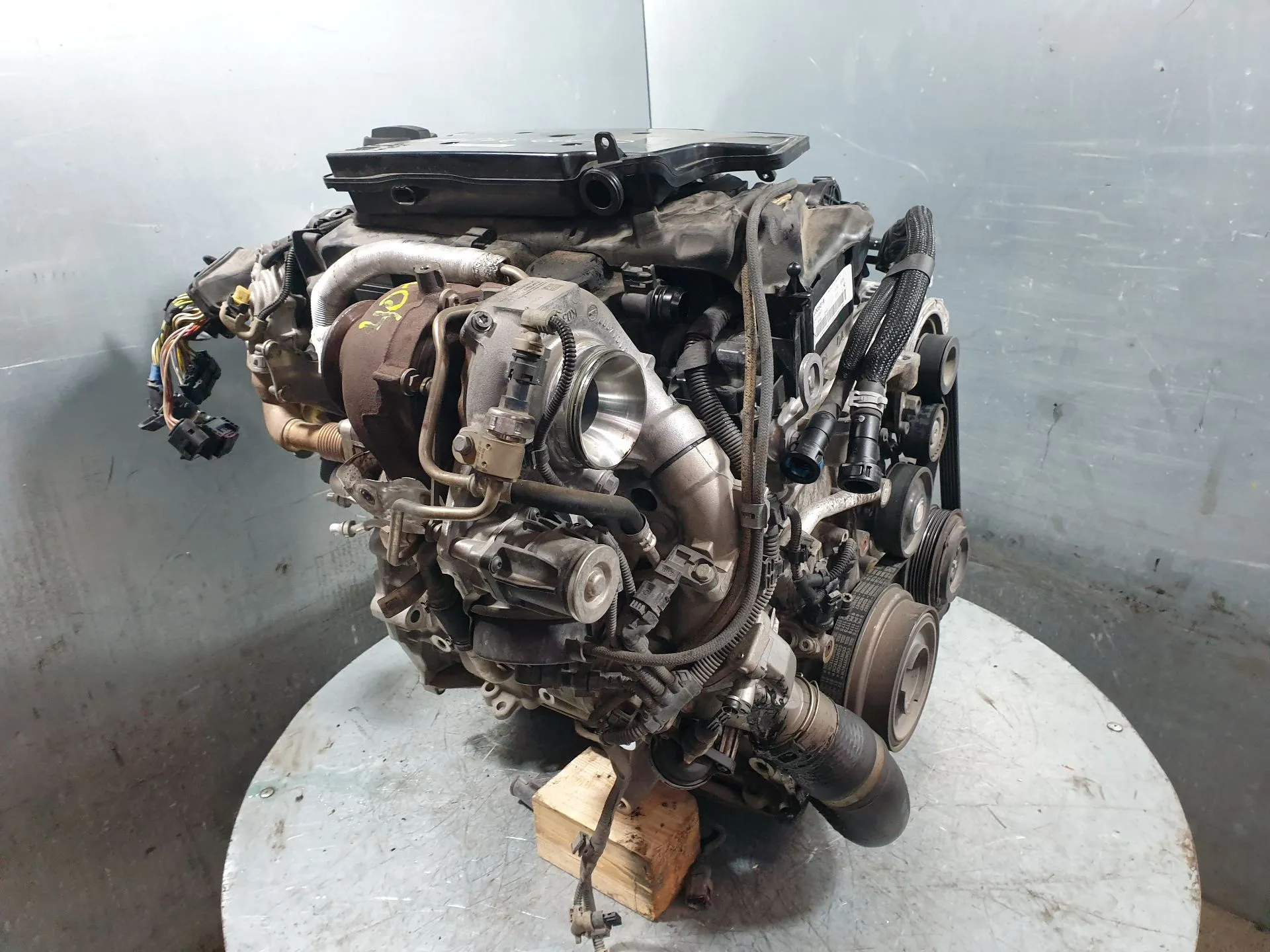Motor completo BMW X1 (F48) Imagem-9