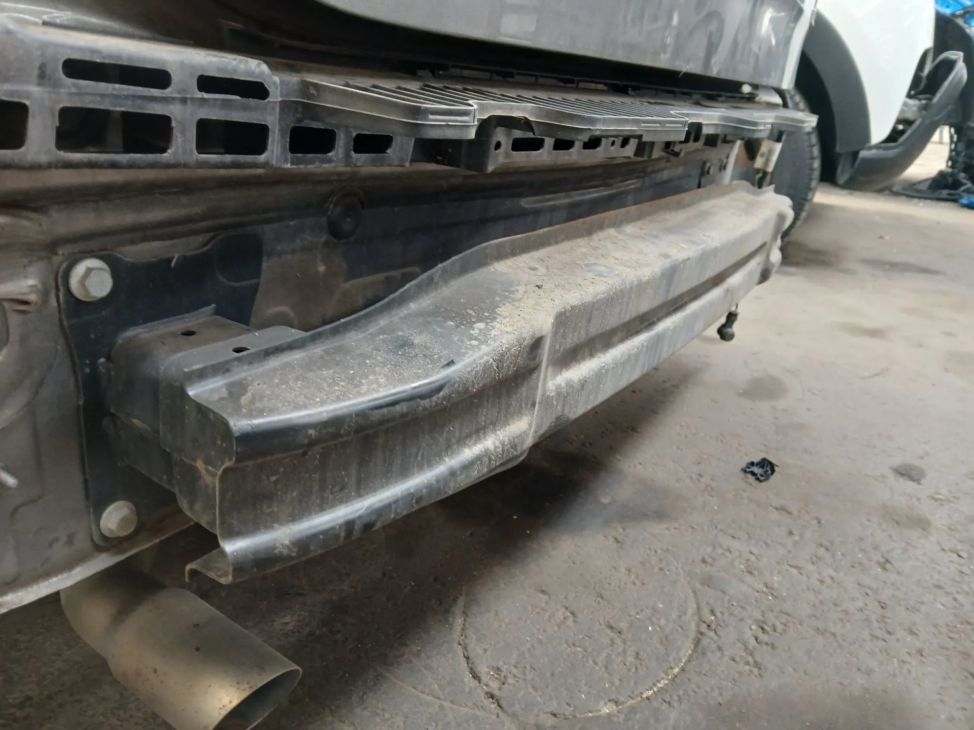 Rinforzo paraurti posteriore VOLKSWAGEN Golf VII (5G1, BQ1, BE1, BE2) Imagem-2