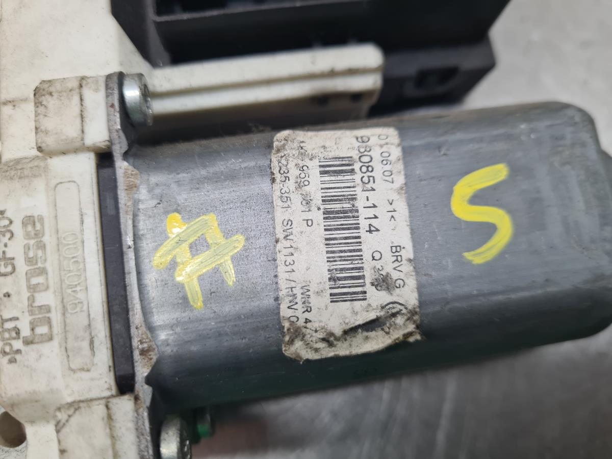 Moteur lève-vitre avant gauche VOLKSWAGEN Passat (3C2) Imagem-3