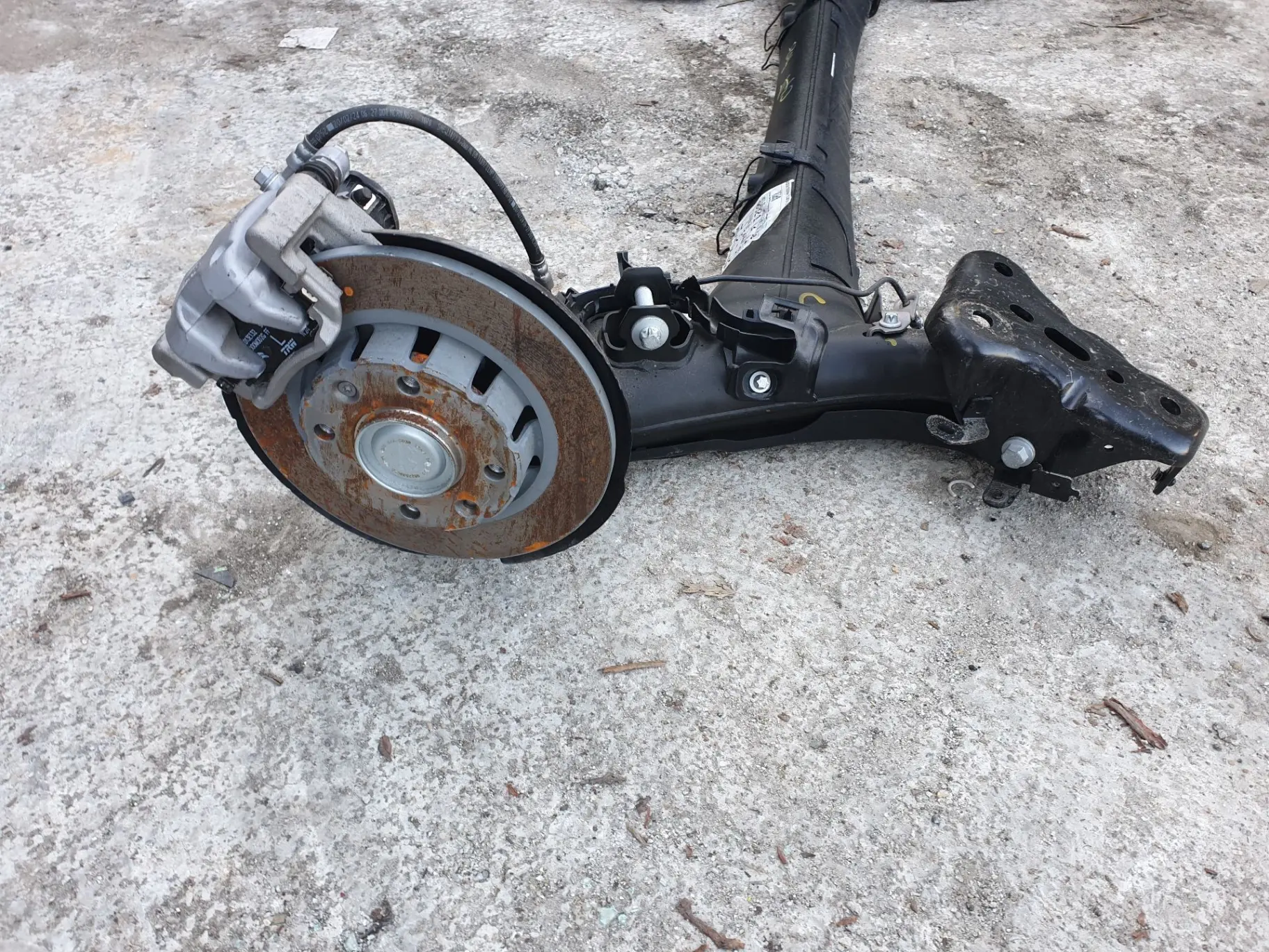 Assale posteriore a dischi CITROËN C4 III Imagem-1