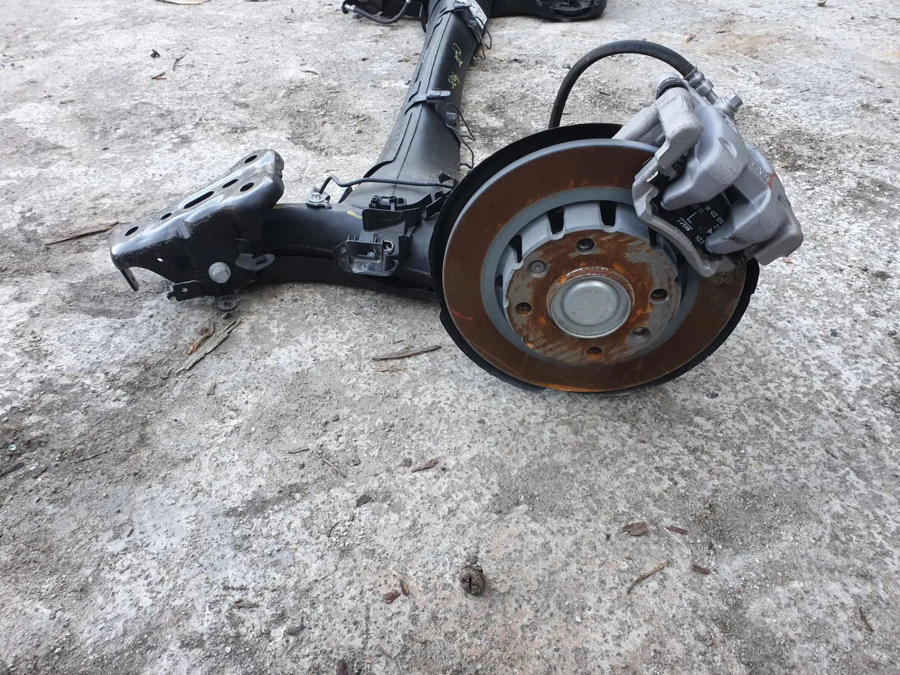 Assale posteriore a dischi CITROËN C4 III Imagem-2