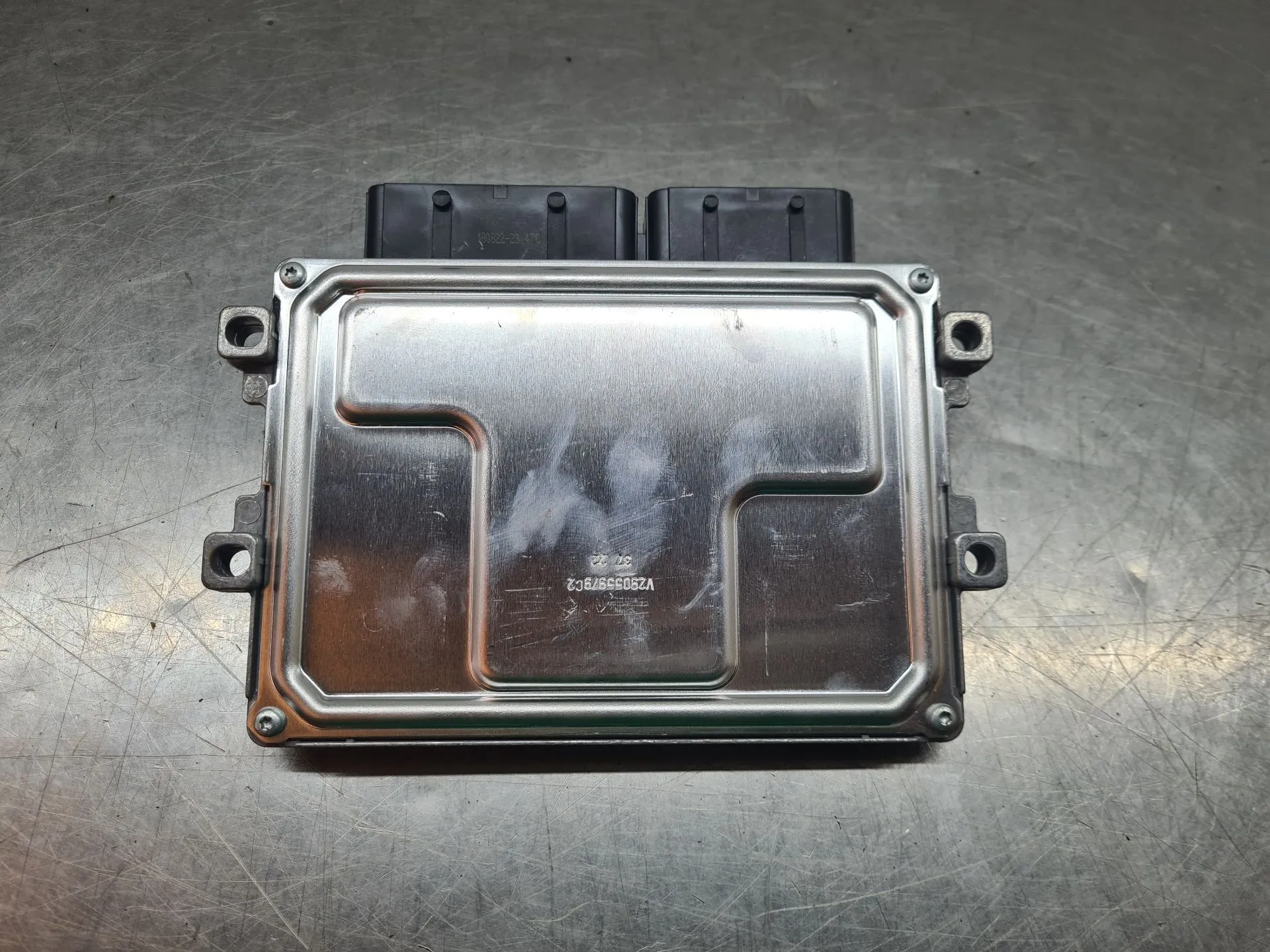 Centralina motor / ECU OPEL Corsa F Imagem-2