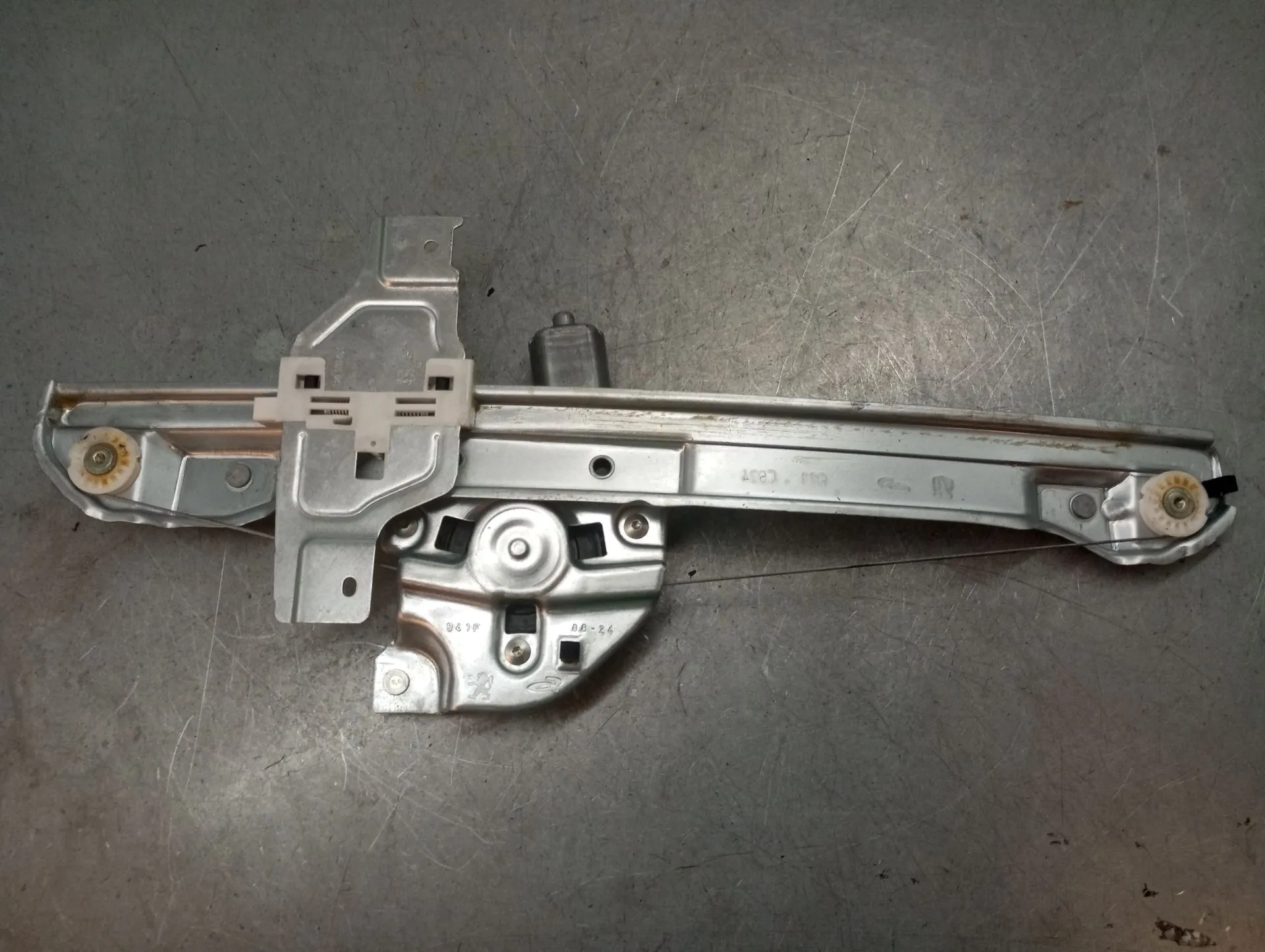 Elevador vidros frente direito CITROËN C3 III (SX) Imagem-1