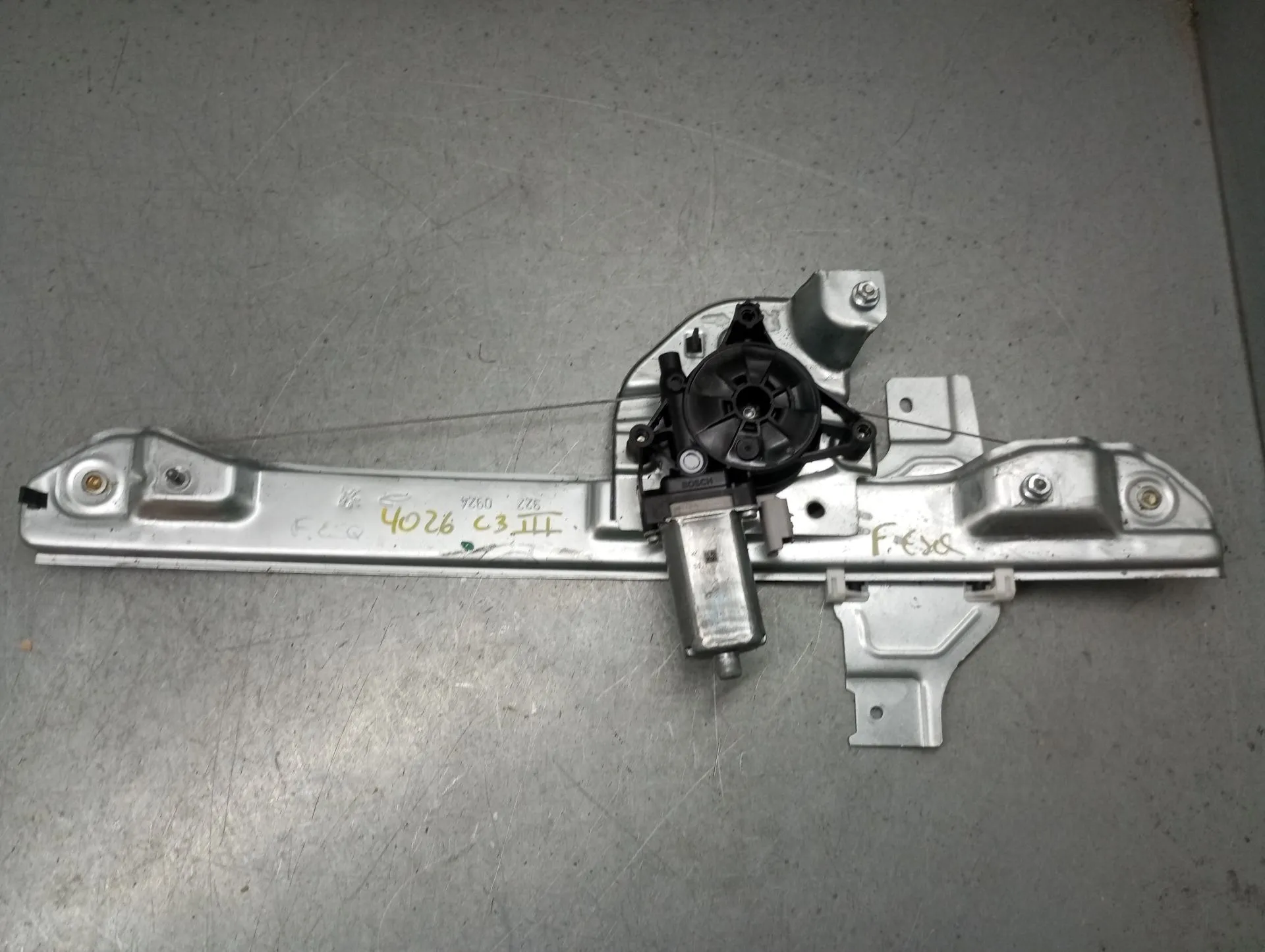 Lève-vitre avant gauche CITROËN C3 III (SX)