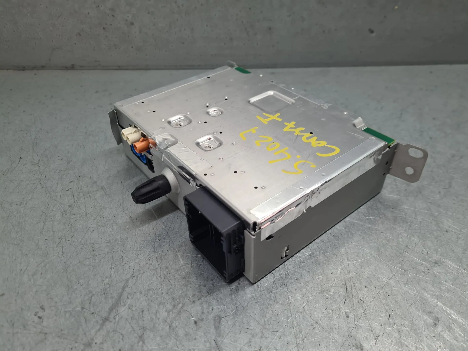 Autoradio OPEL Corsa F Imagem-1