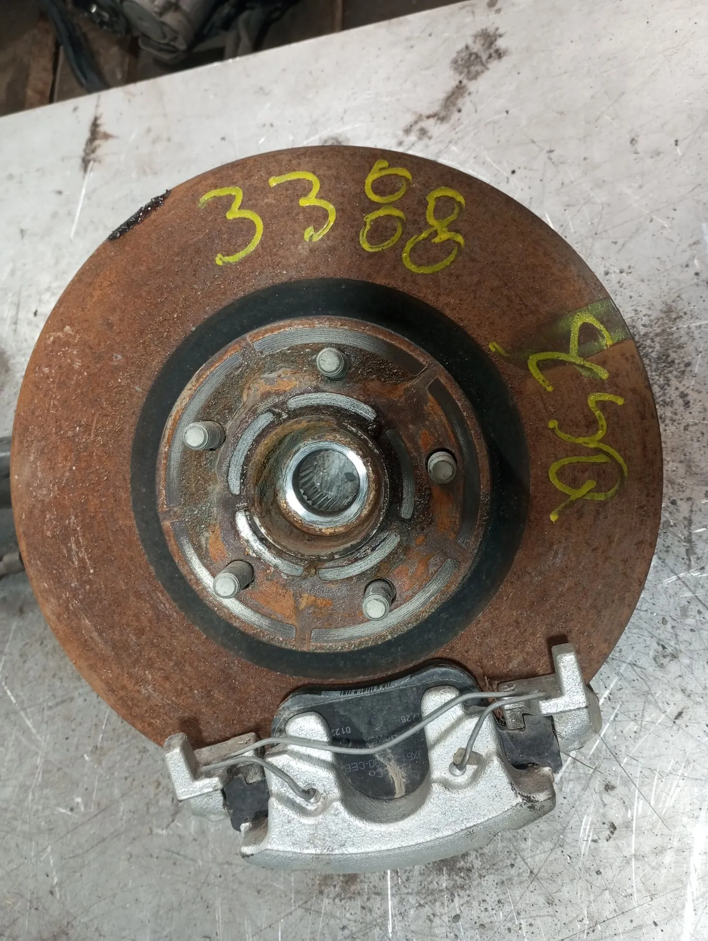 Left front steering knuckle FORD Kuga III (DFK)
