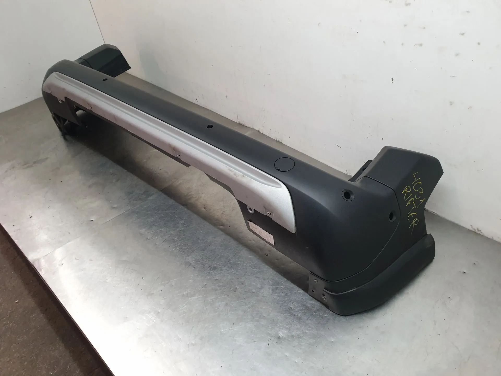 Parachoques Trasero PEUGEOT Rifter Imagem-2