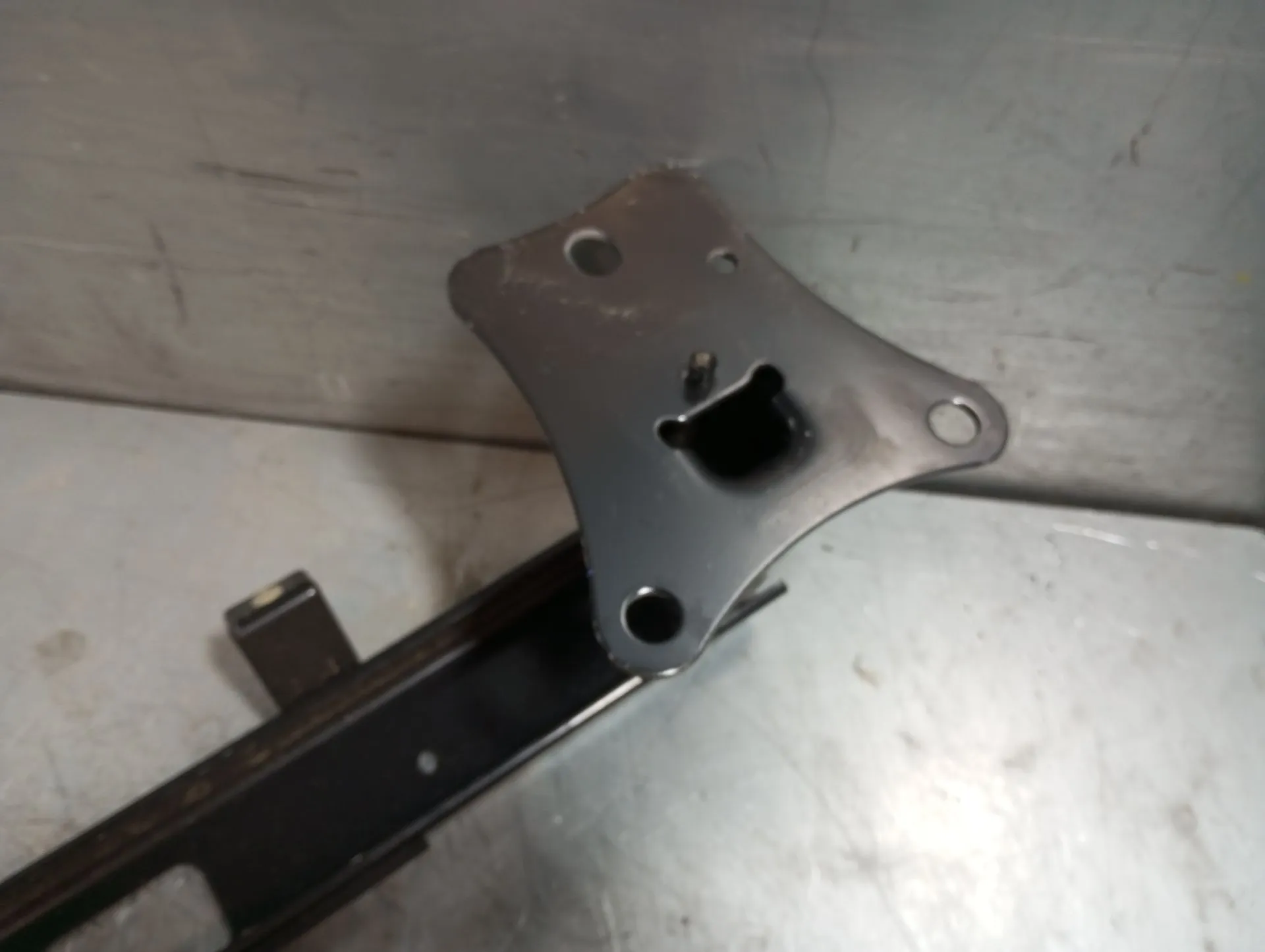 Rinforzo paraurti posteriore PEUGEOT Rifter Imagem-3