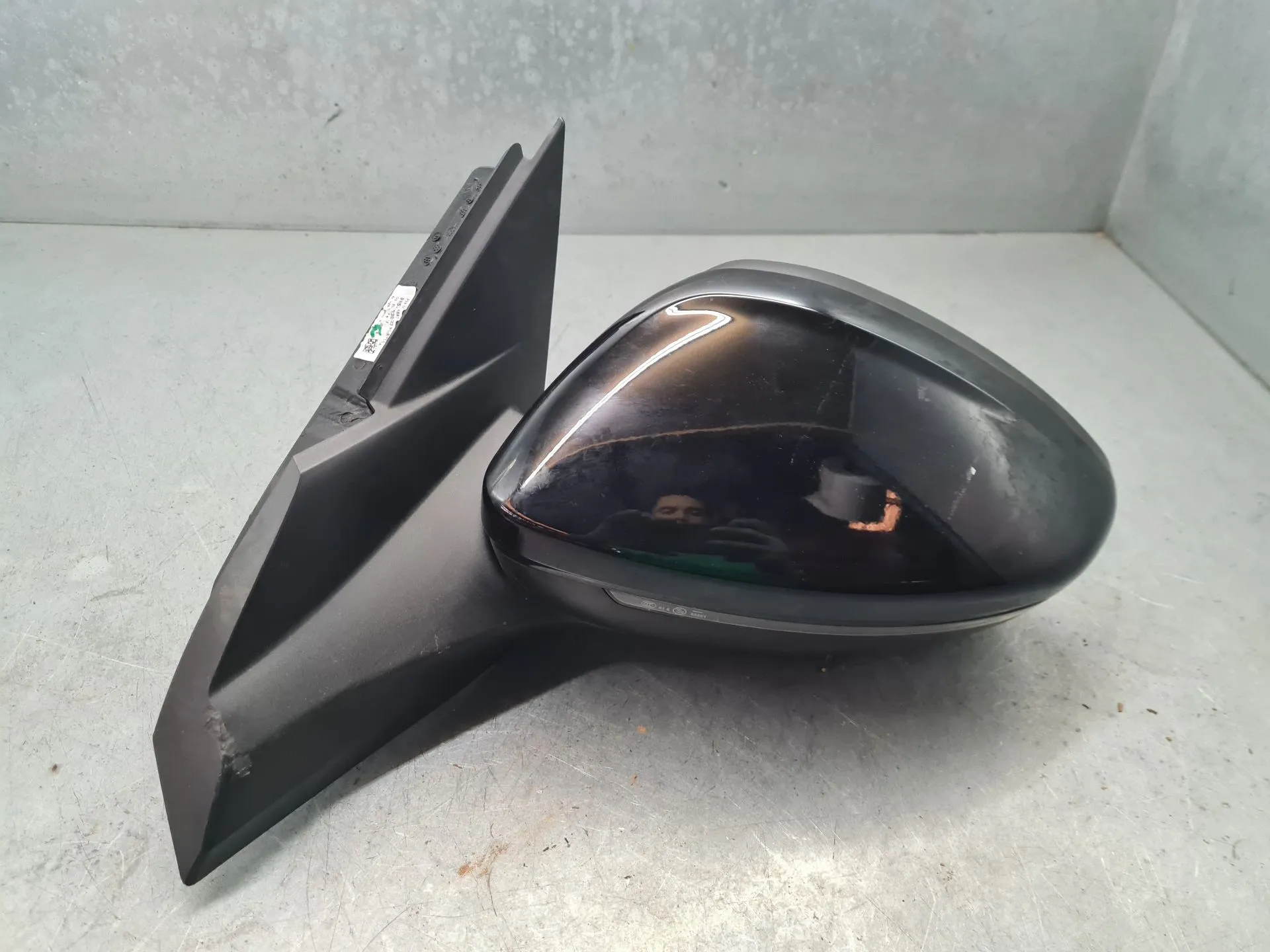 Left mirror PEUGEOT 2008 II (U_)