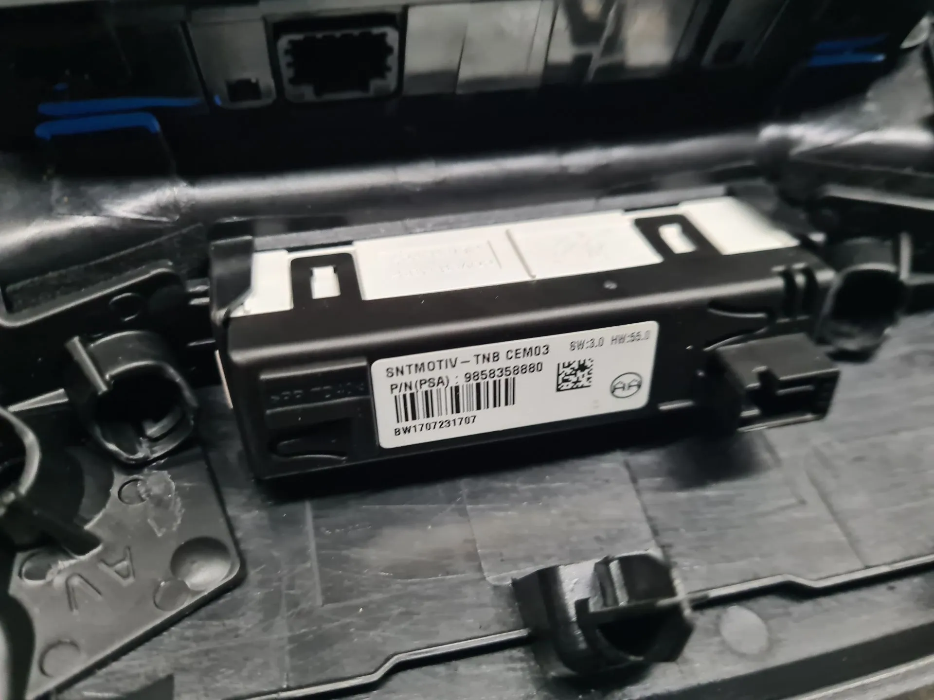 Plafonier frente PEUGEOT 2008 II (U_) Imagem-6