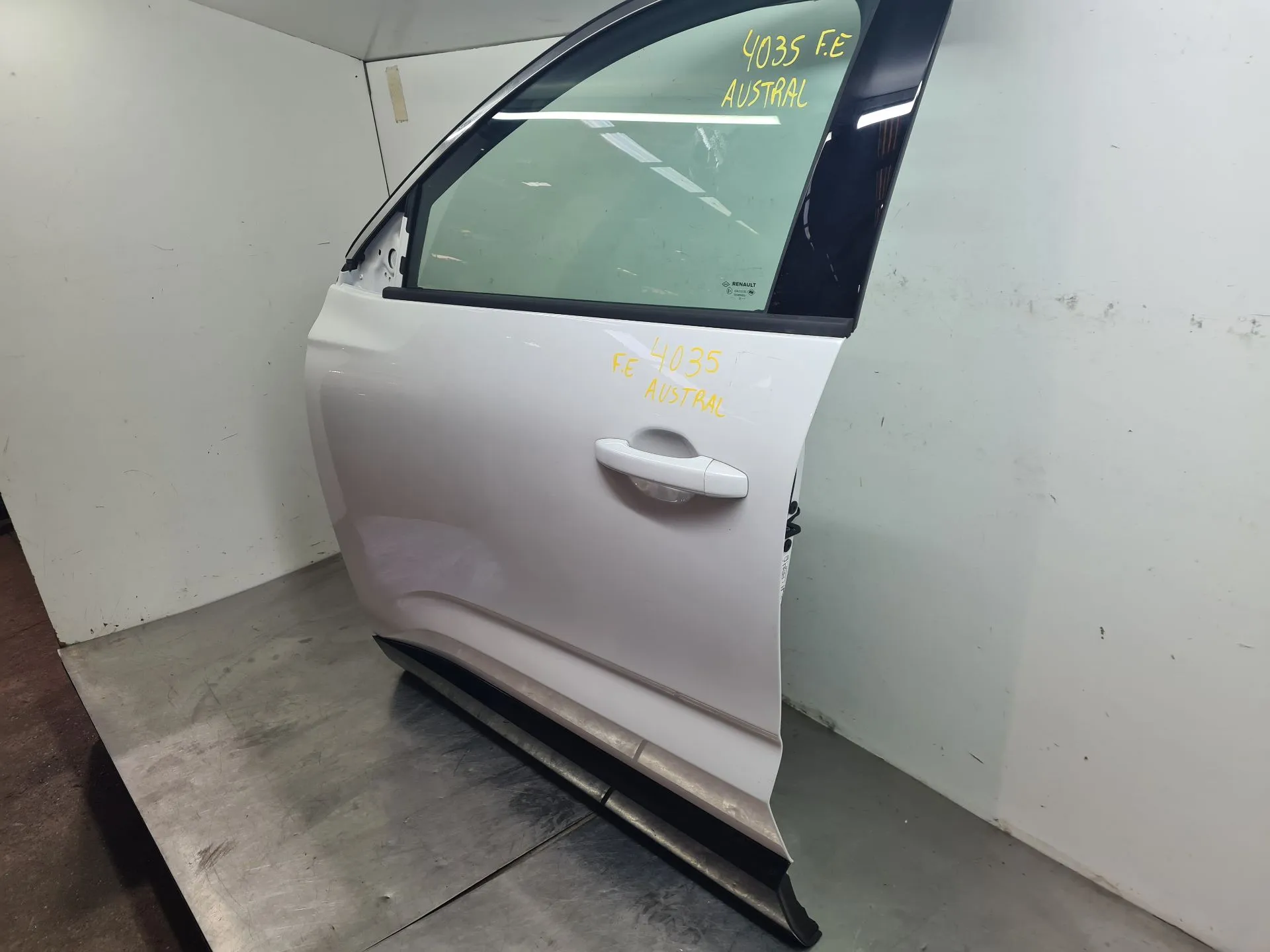 Left front Door RENAULT Austral Imagem-1