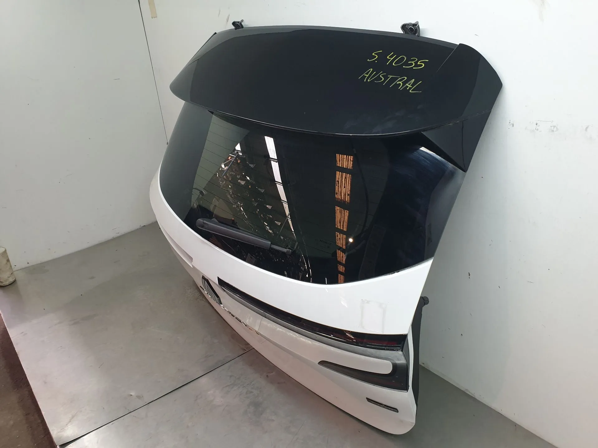 Hayon / Coffre RENAULT Austral Imagem-1