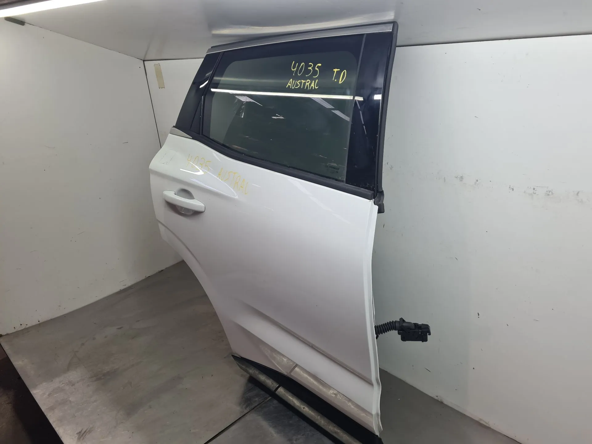 Right rear door RENAULT Austral Imagem-2