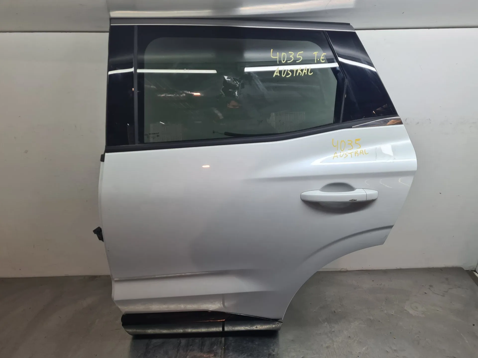 Left rear door RENAULT Austral