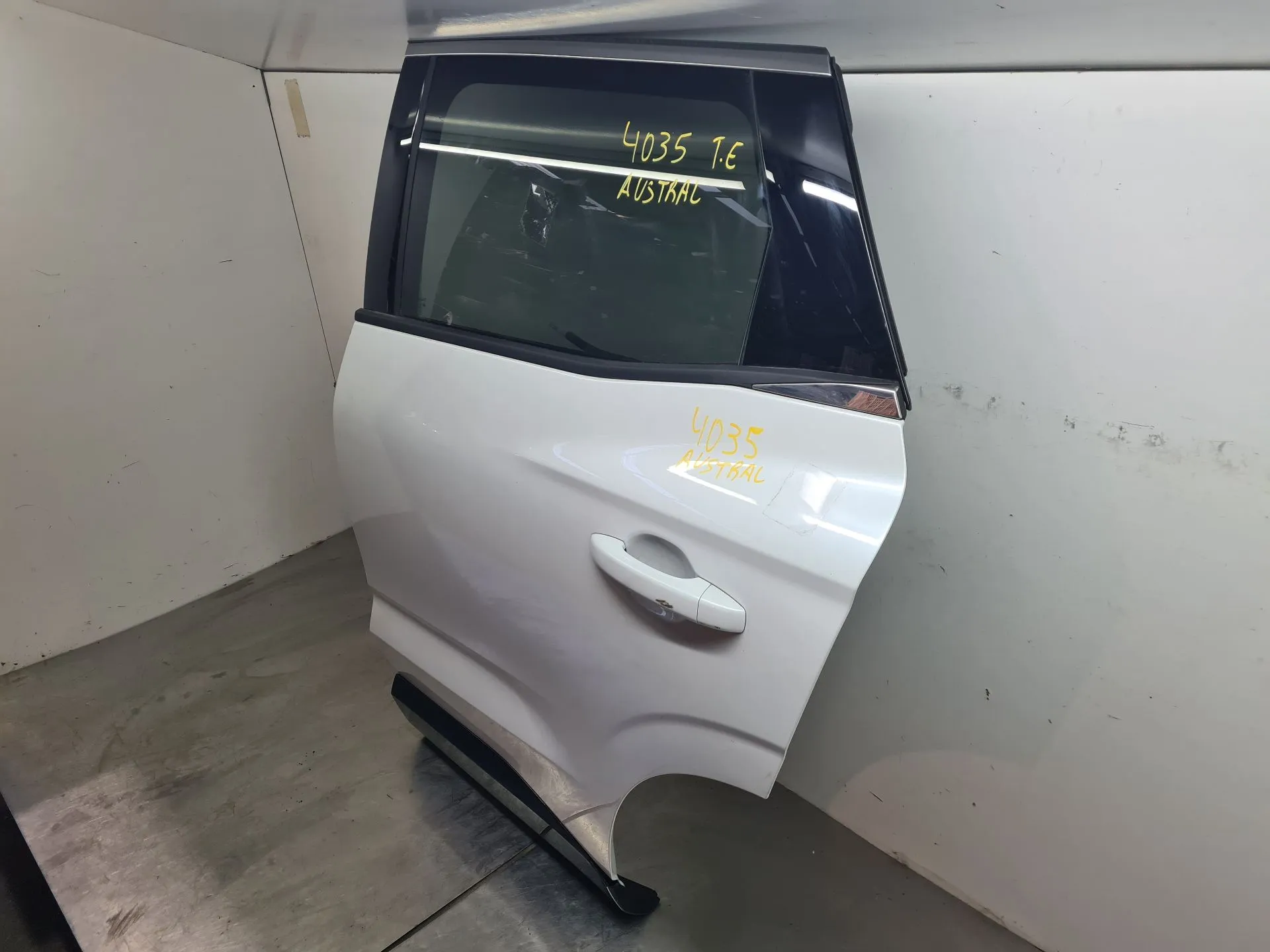 Left rear door RENAULT Austral Imagem-1