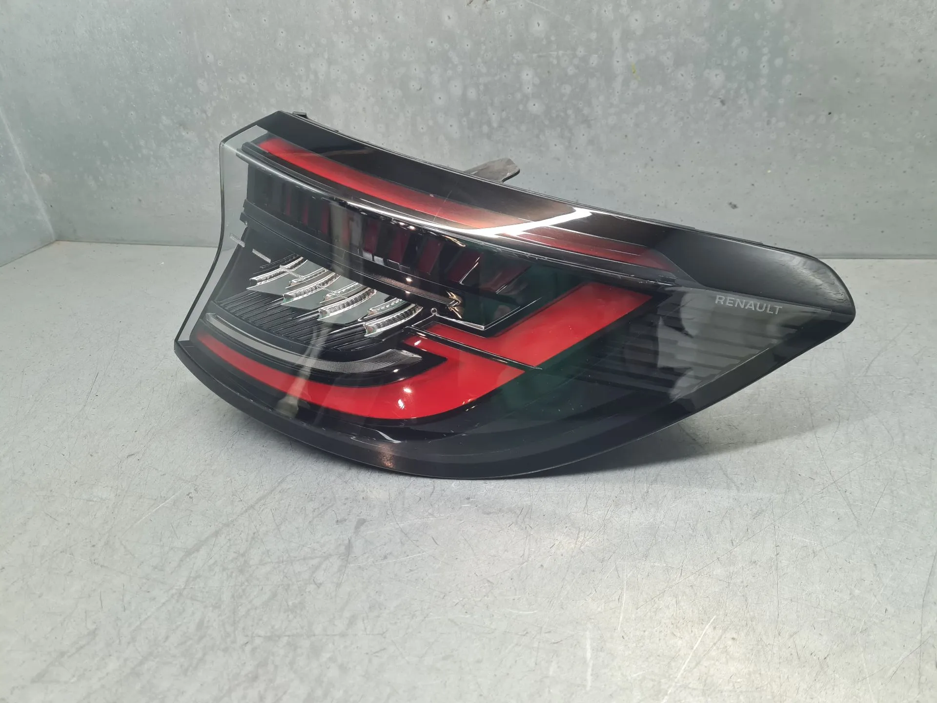 Right Tail light RENAULT Austral Imagem-1