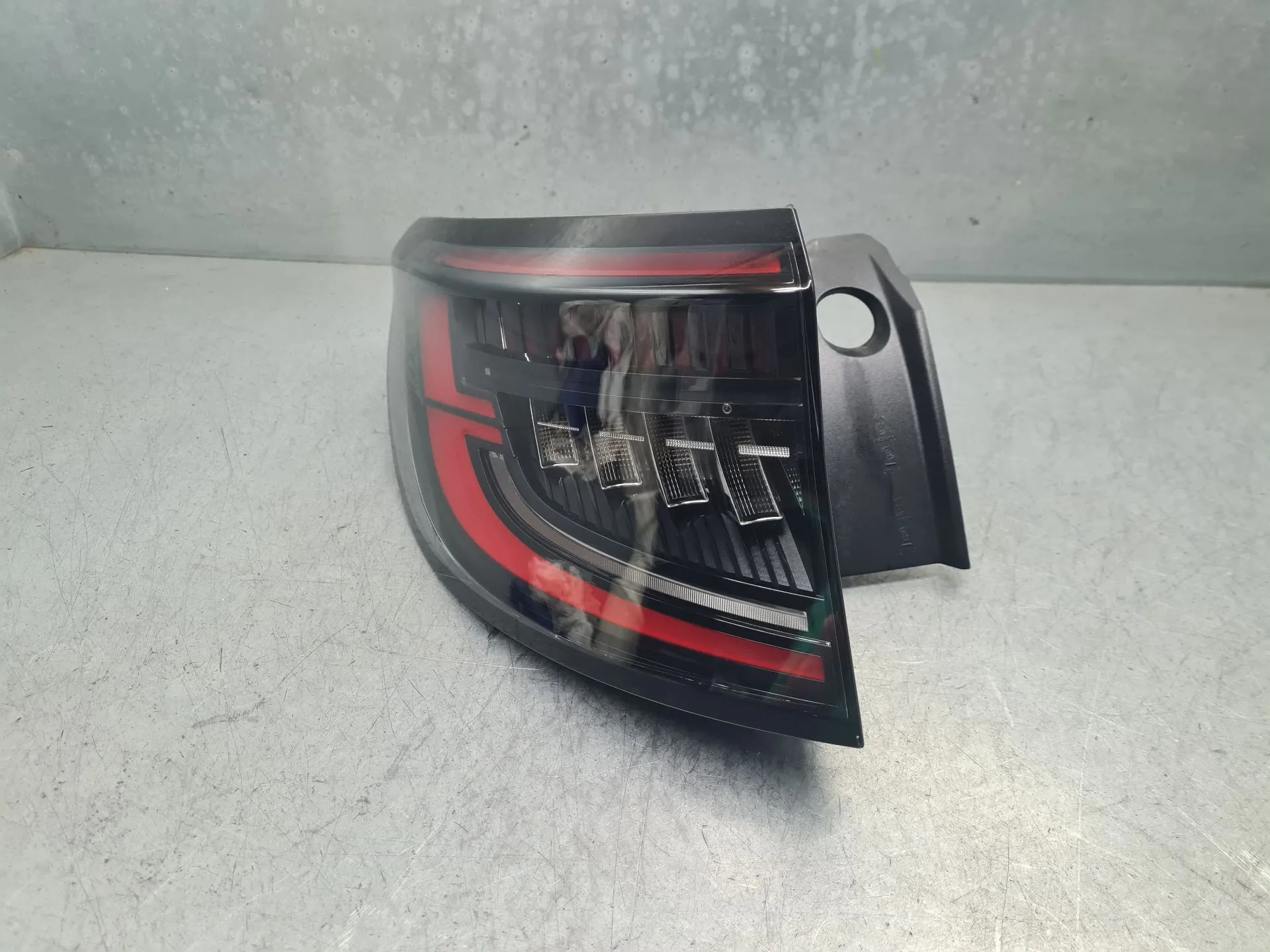 Left Tail light RENAULT Austral Imagem-1