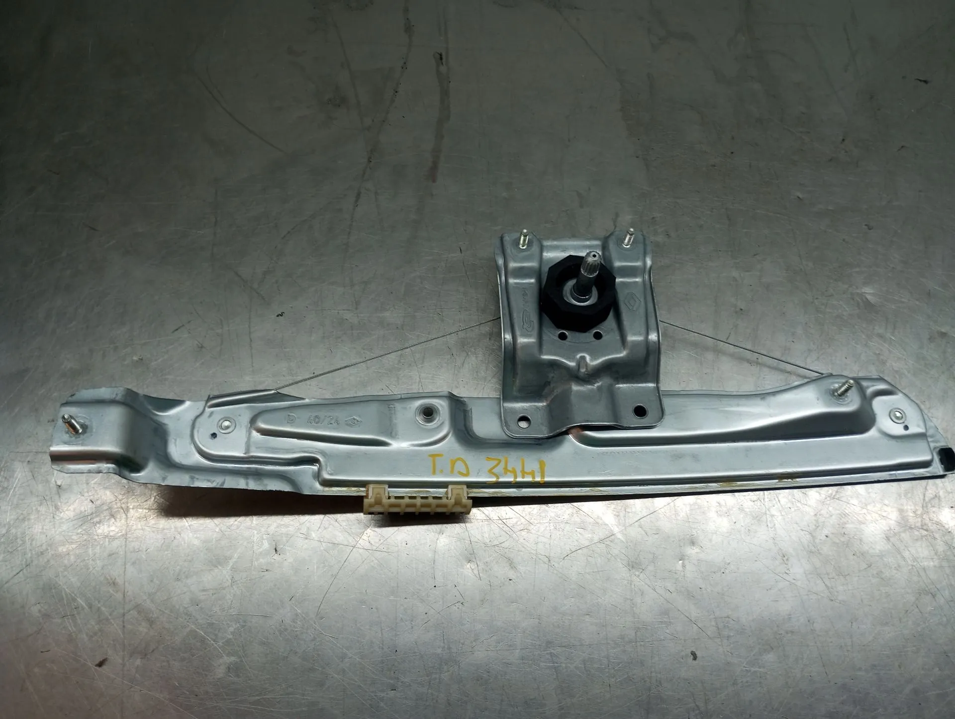 Elevador vidros trás direito DACIA Sandero III