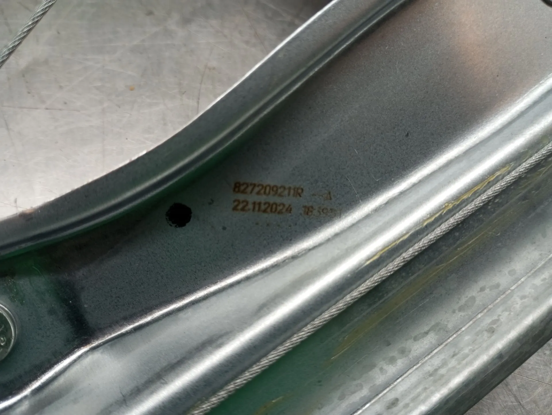 Elevador vidros trás direito DACIA Sandero III Imagem-2