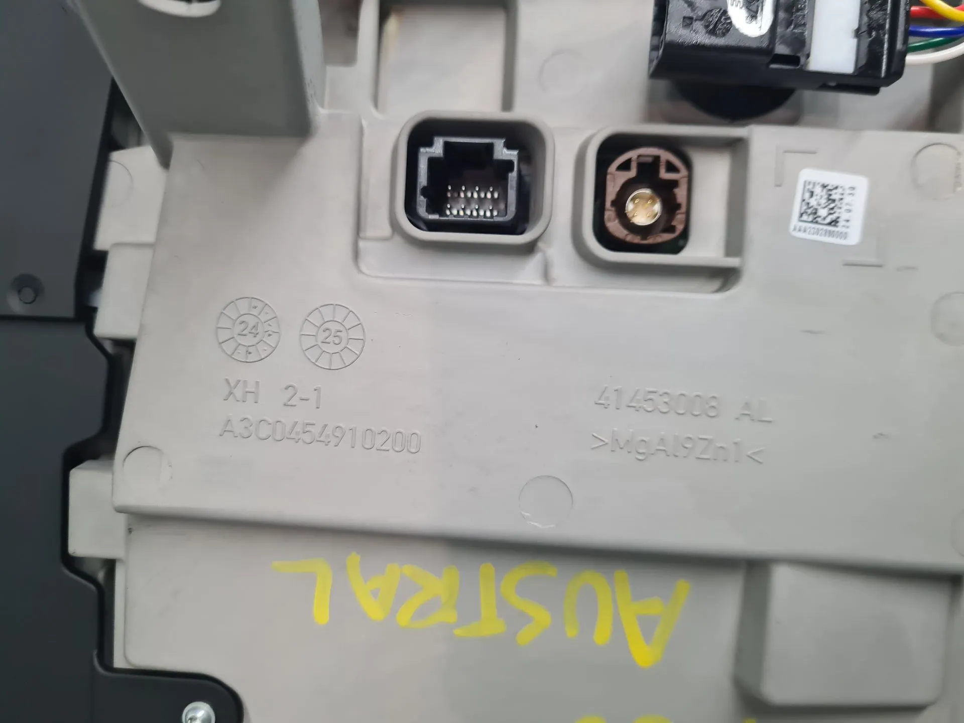 Display / ecrã de informações RENAULT Austral Imagem-11