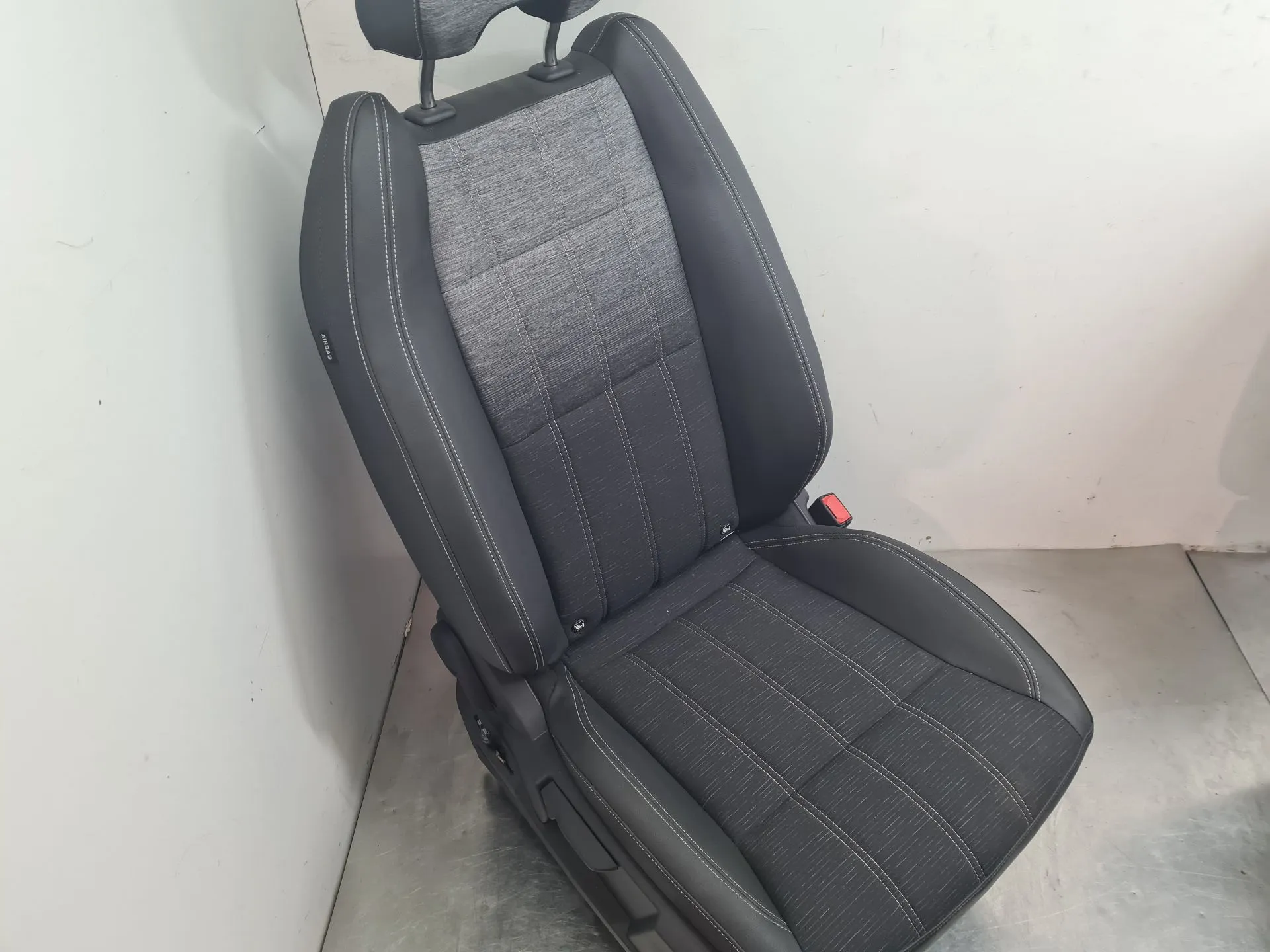 Sedile Anteriore Destro RENAULT Austral Imagem-1