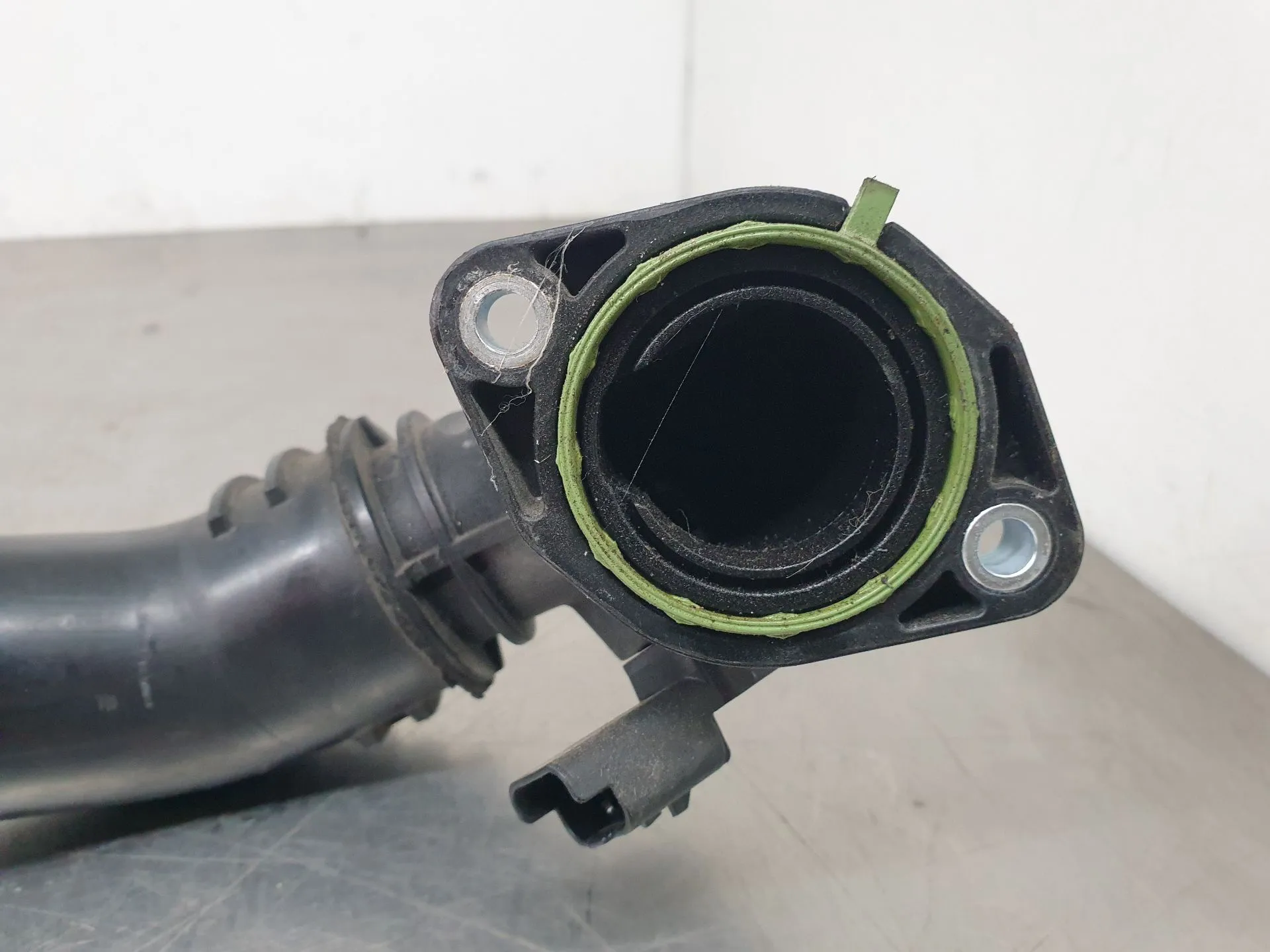 Tubo do intercooler NISSAN Micra V (K14) Imagem-3