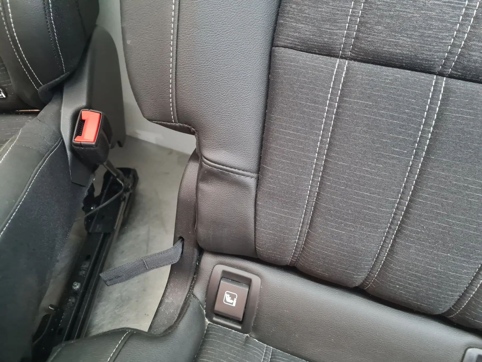 Conjunto de Bancos RENAULT Austral Imagem-10