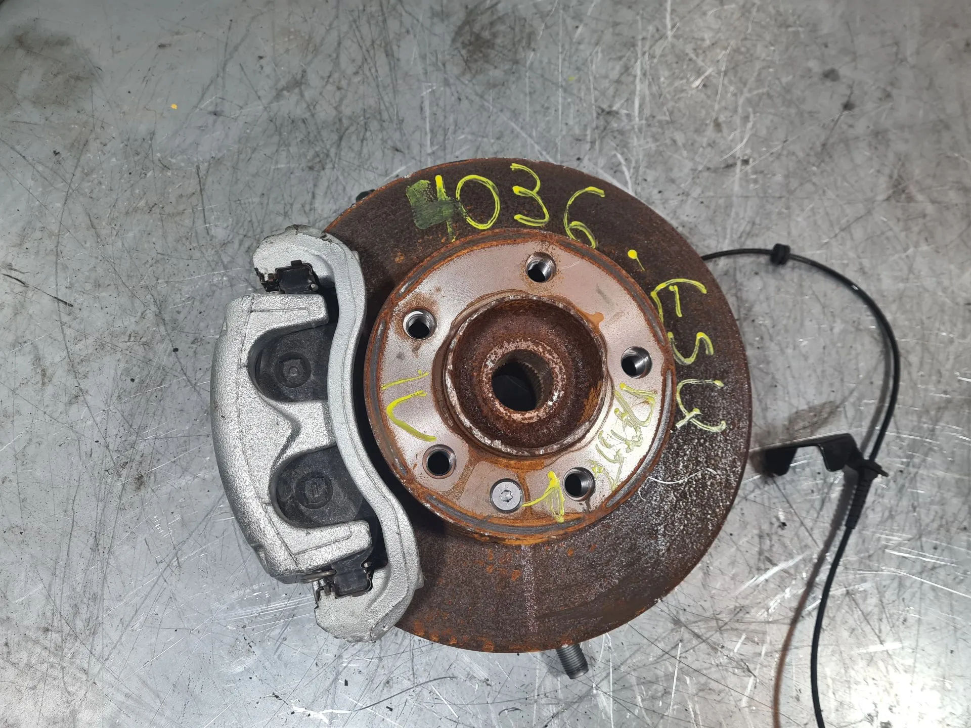 Fusello anteriore sinistro RENAULT Master IV (F8__)