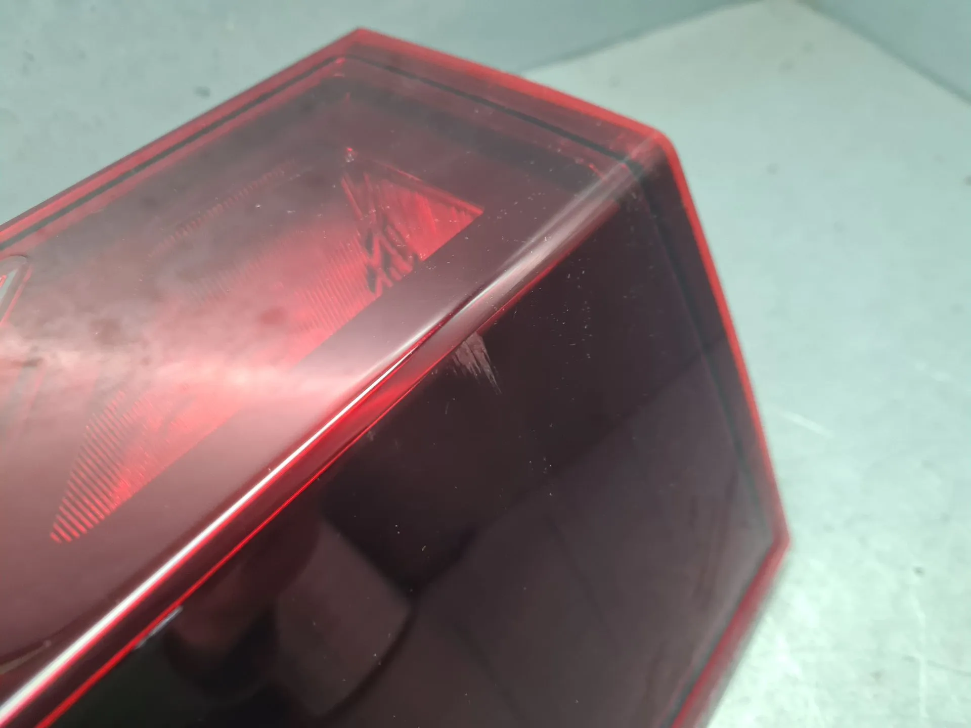 Feu arrière Gauche RENAULT Master IV (F8__) Imagem-2