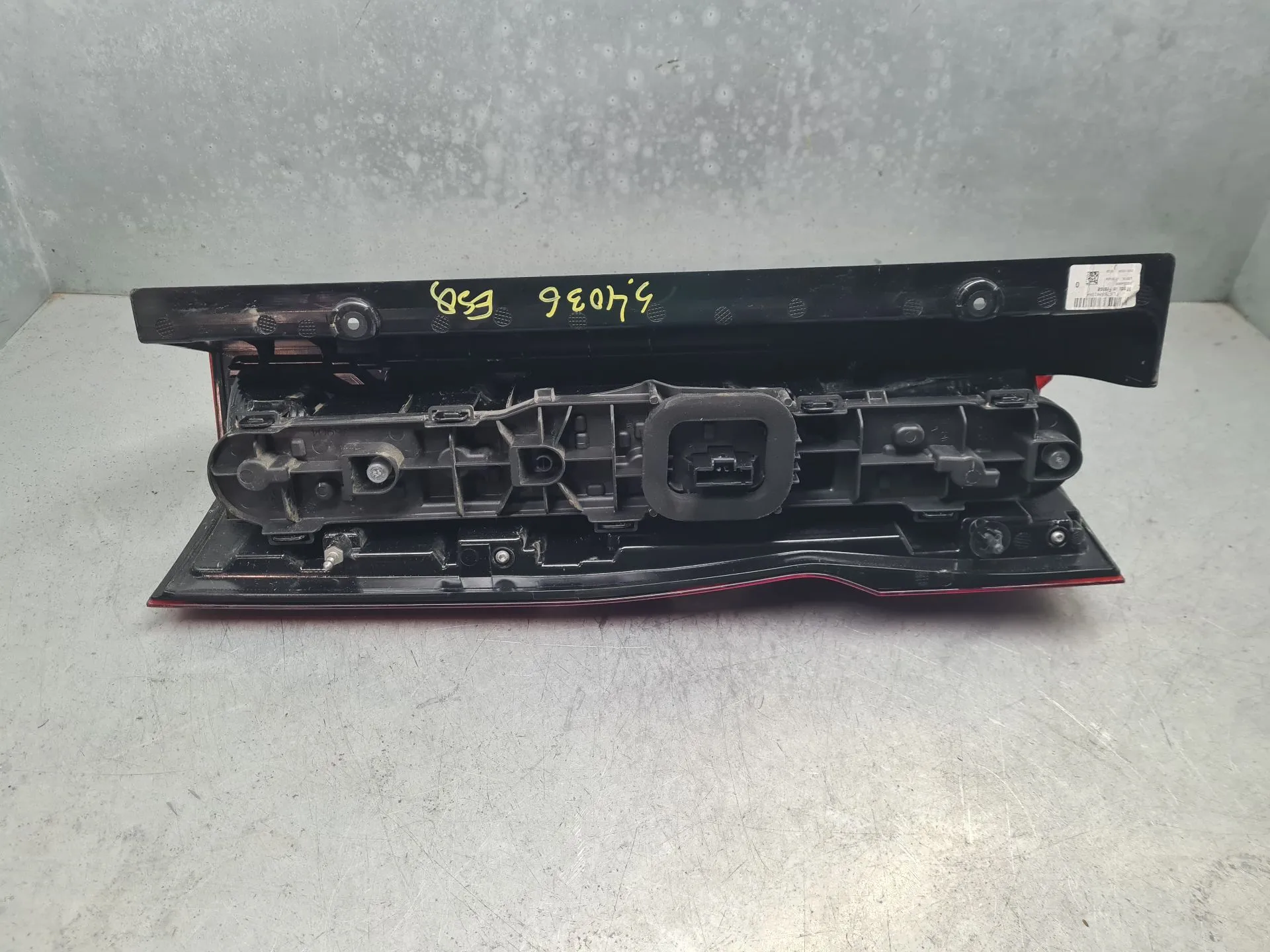 Feu arrière Gauche RENAULT Master IV (F8__) Imagem-4