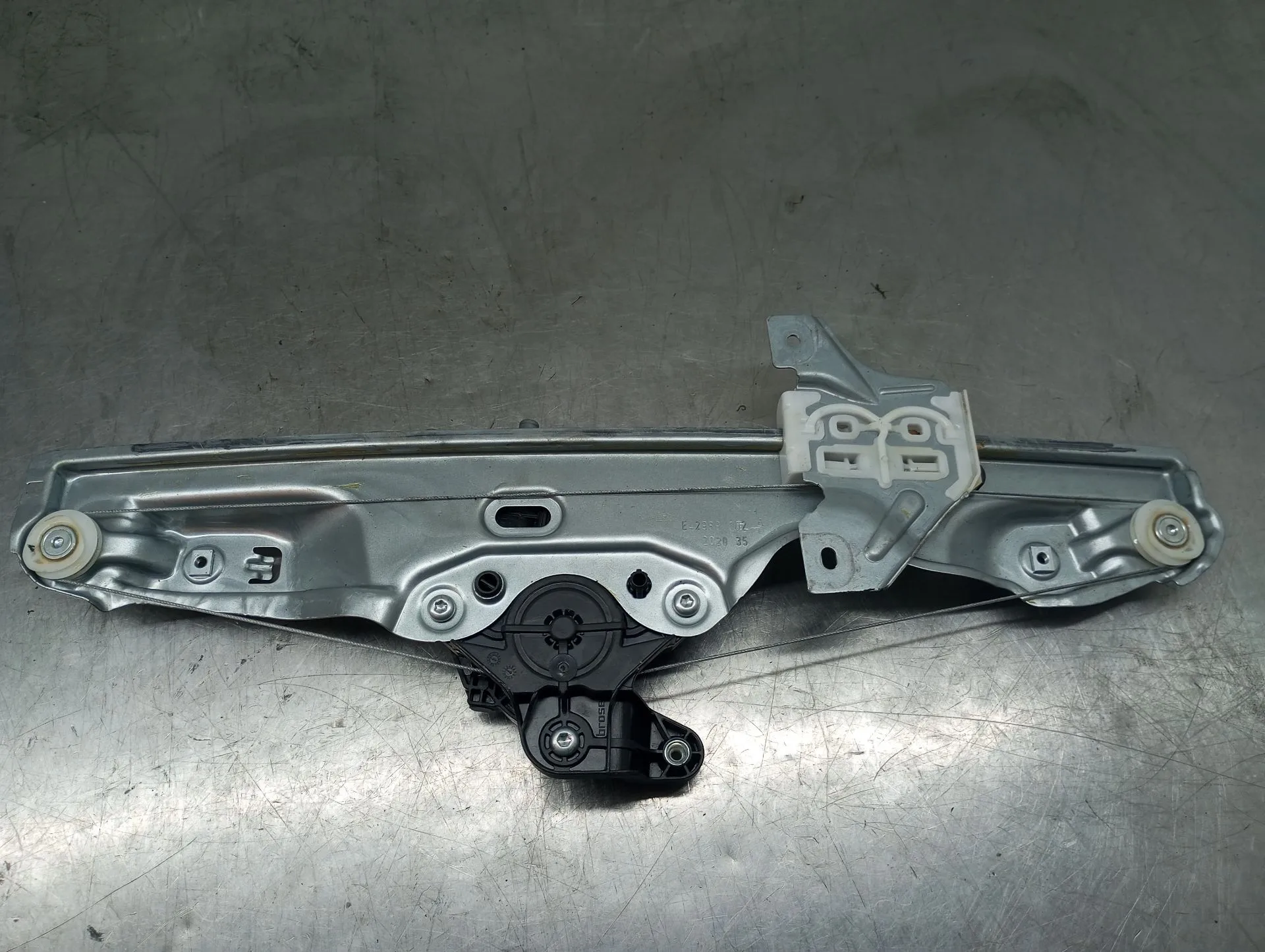 Lève-vitre avant gauche NISSAN Qashqai III (J12) Imagem-1