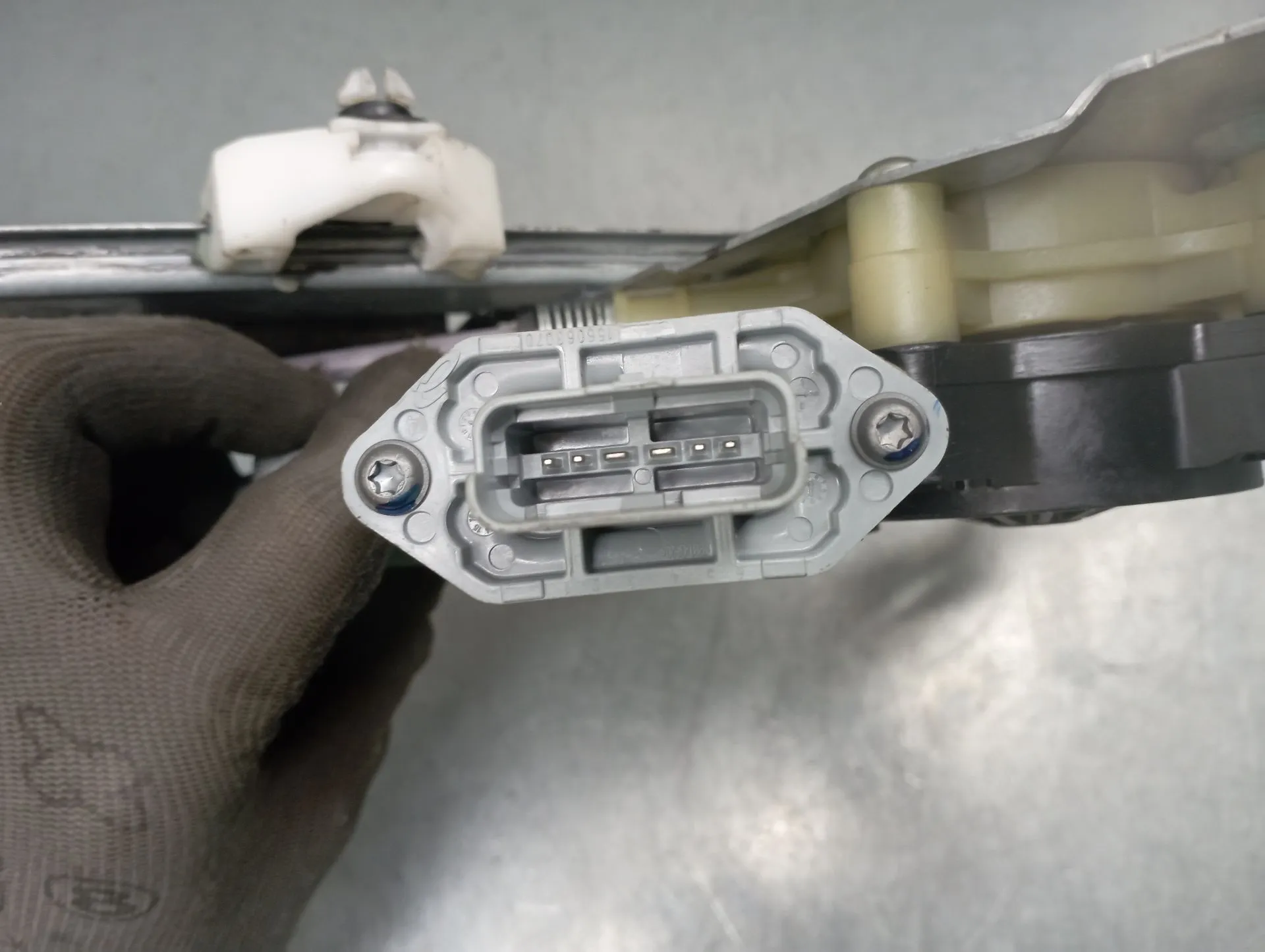 Lève-vitre avant Droite RENAULT Kangoo Express (FW0/1_) Imagem-2