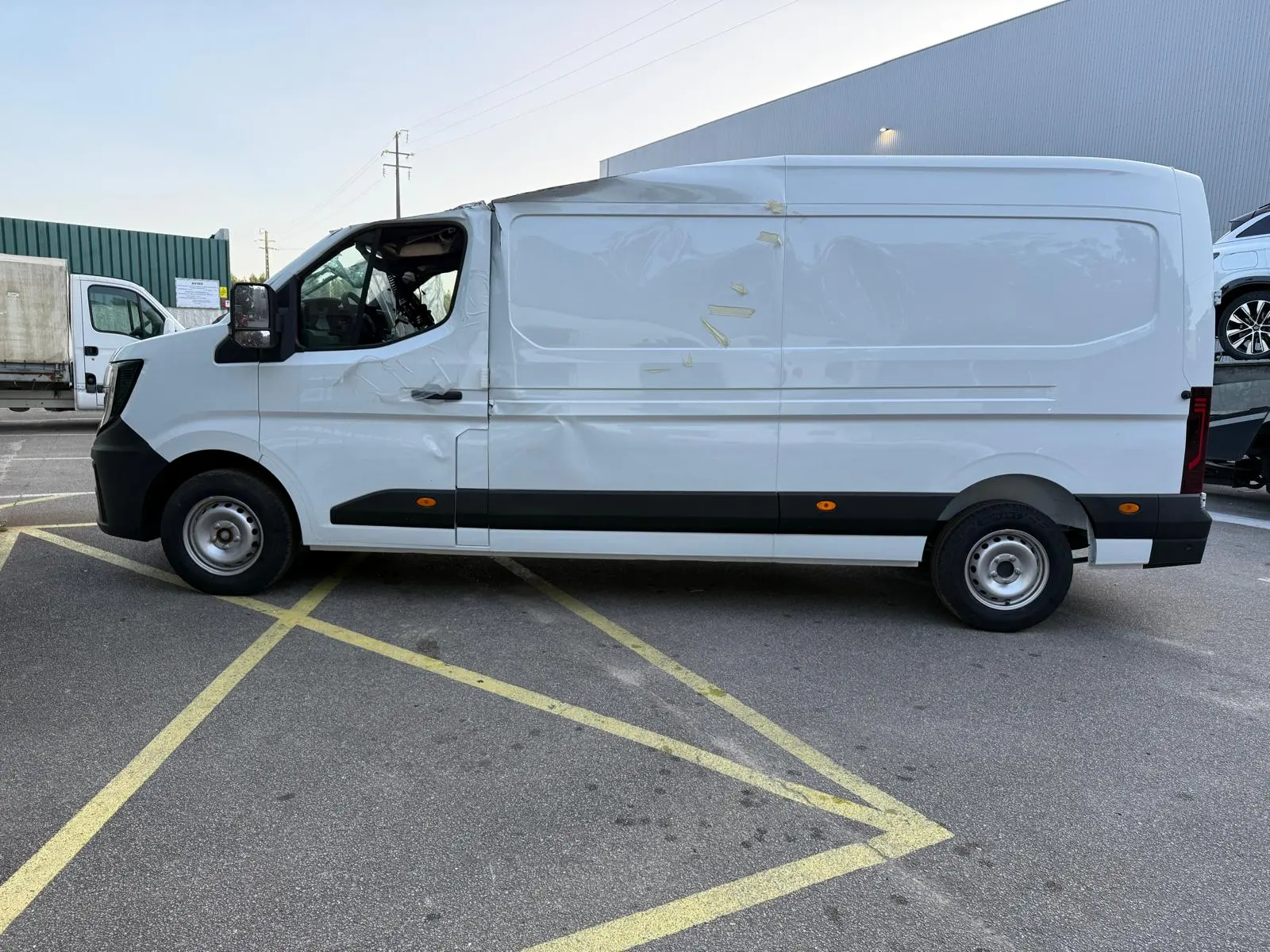 Frente Completa RENAULT Master IV (F8__) Imagem-1