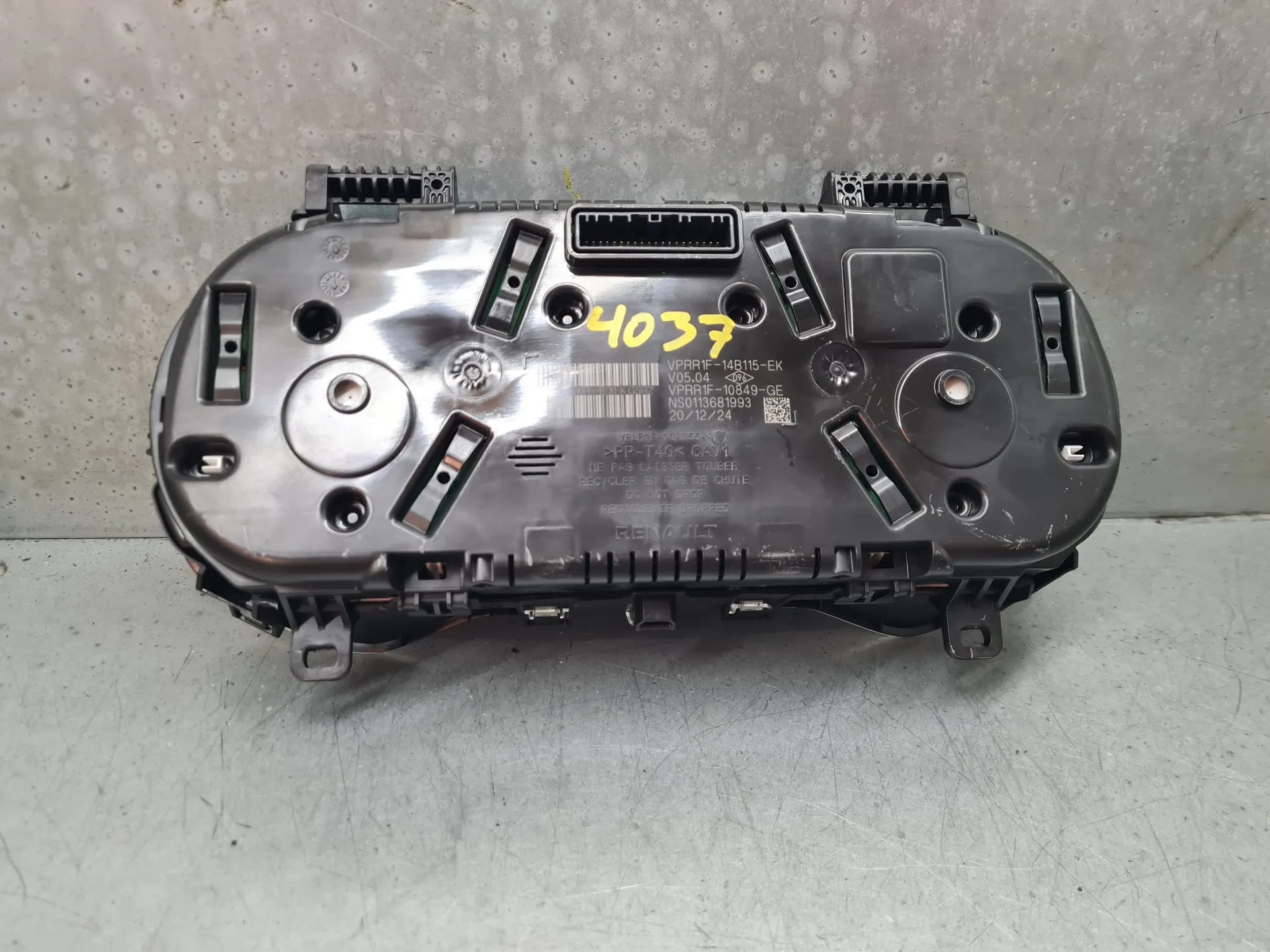 Quadrante / painel de instrumentos RENAULT Trafic III (FG_) Imagem-2