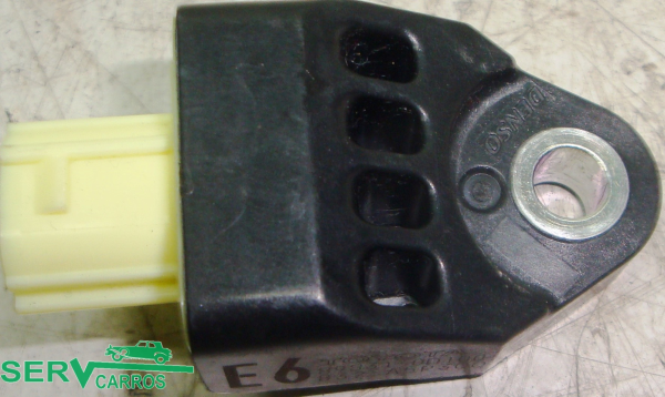Sensor airbag trás direito TOYOTA Yaris (_P13_)