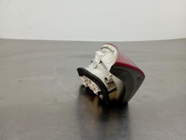 Feu de coffre Gauche OPEL Astra J Imagem-1