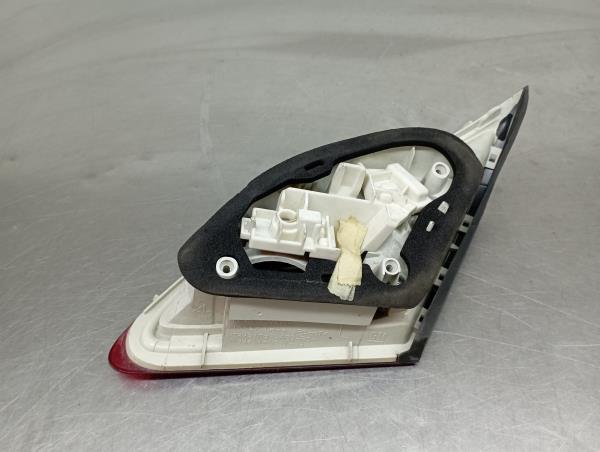 Feu de coffre Gauche OPEL Astra J Imagem-2