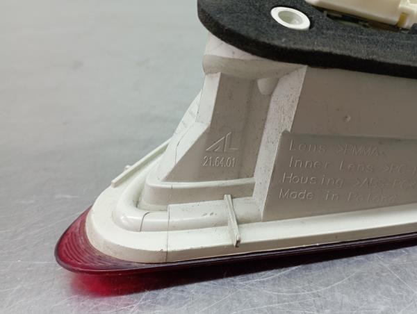 Feu de coffre Gauche OPEL Astra J Imagem-5