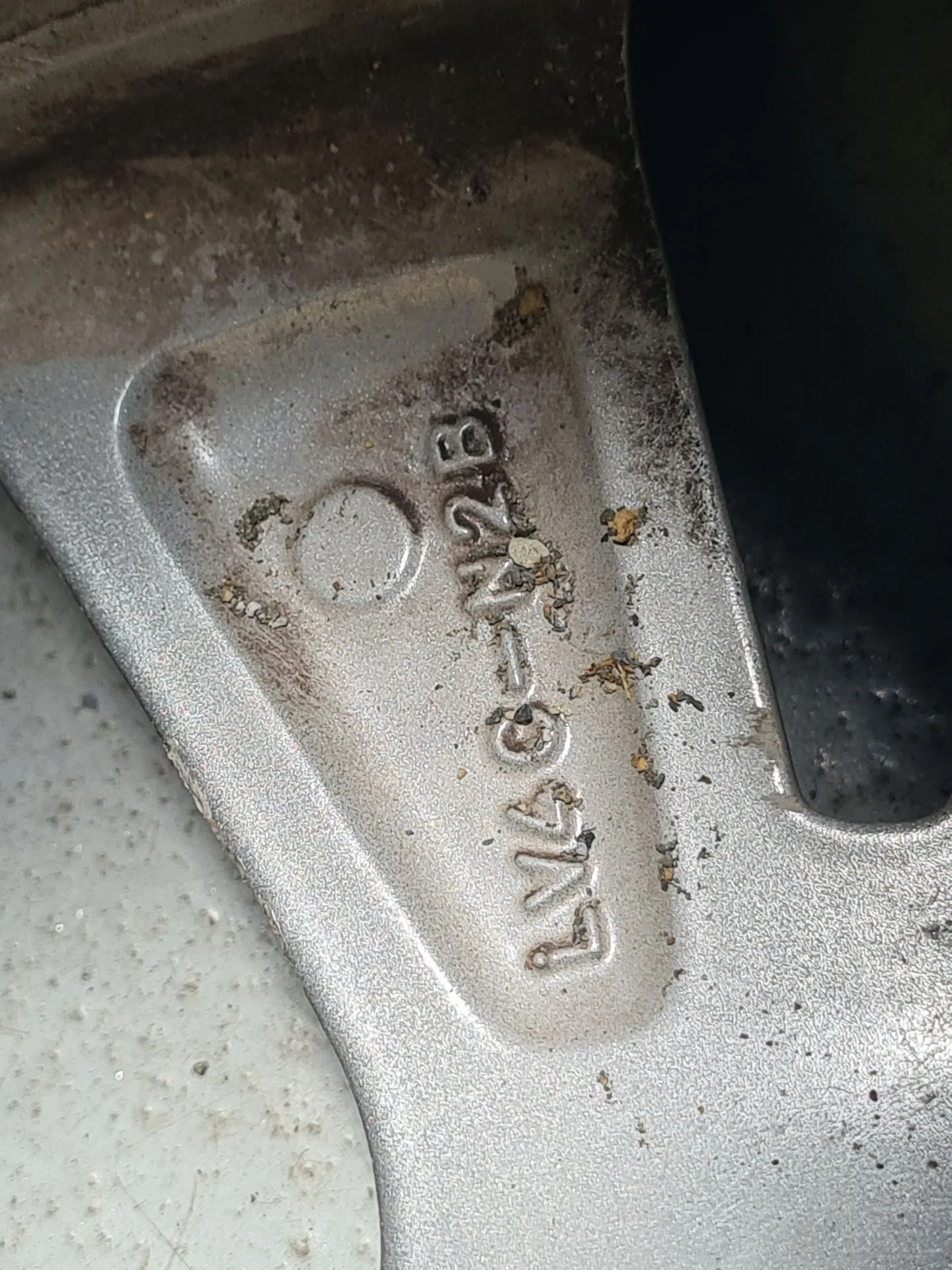 Cerchio Anteriore Destro FORD Kuga III (DFK) Imagem-3