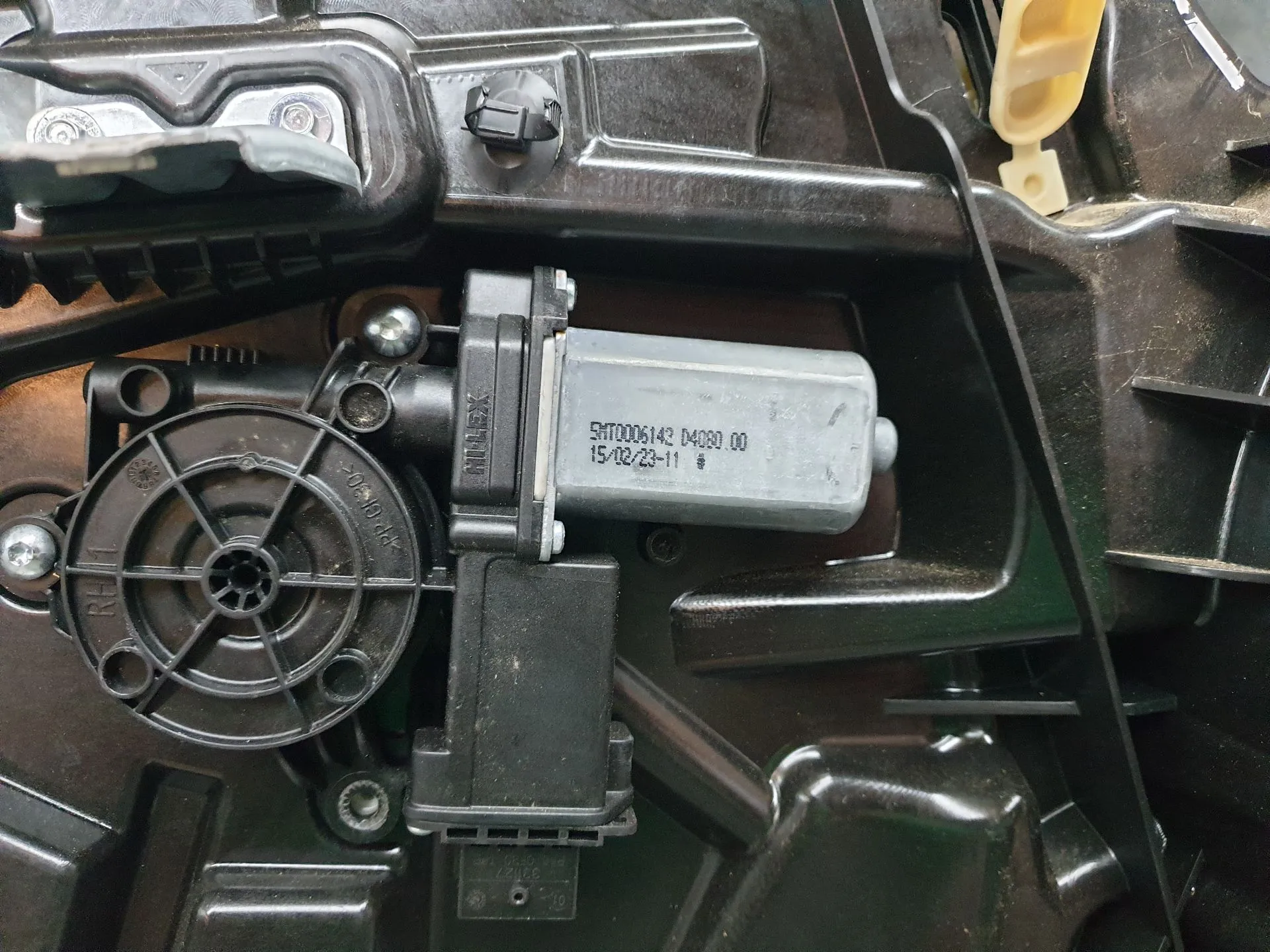 Lève-vitre avant gauche ALFA ROMEO Tonale (965_) Imagem-2