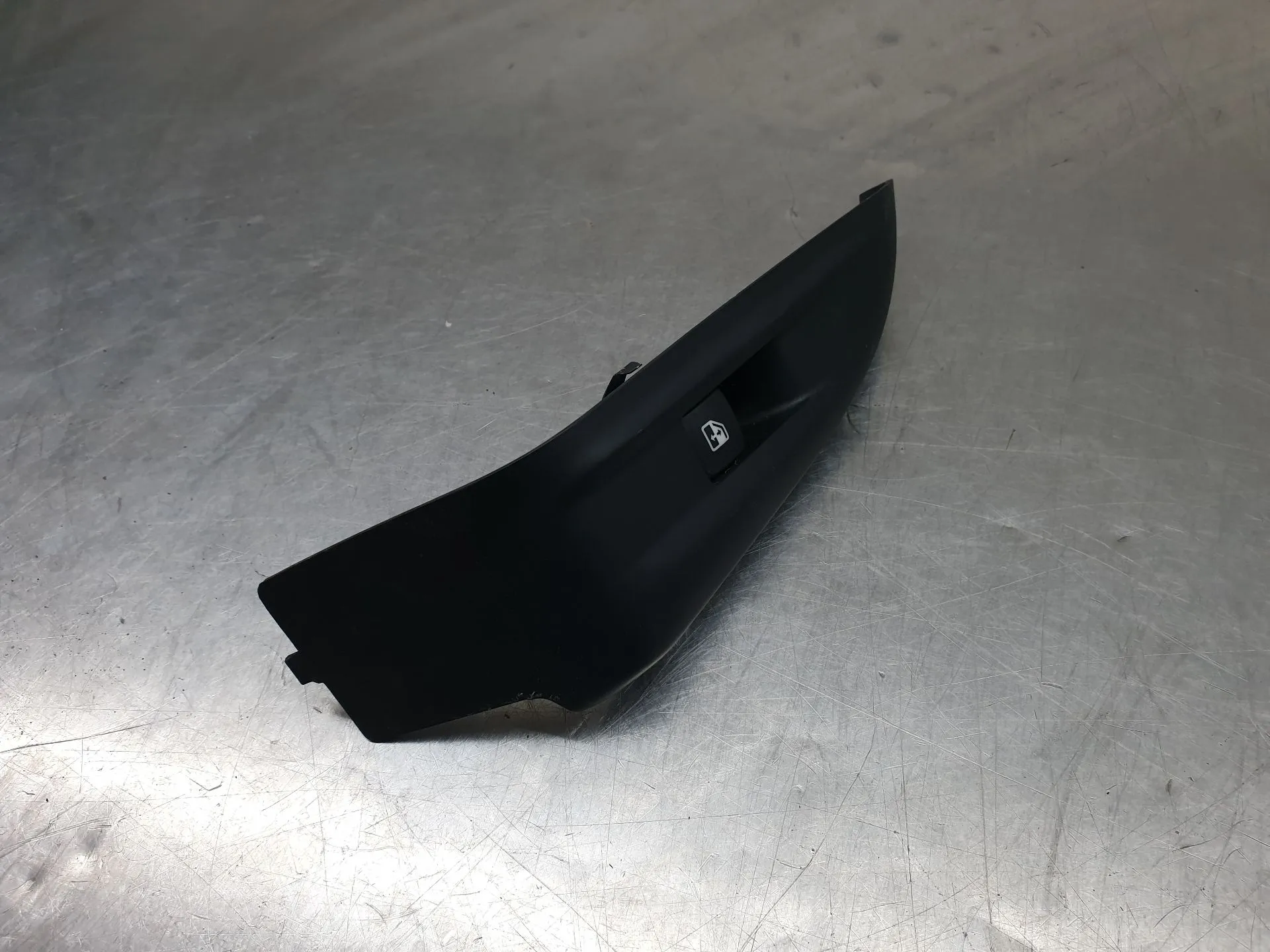 Left Rear window control ALFA ROMEO Tonale (965_)