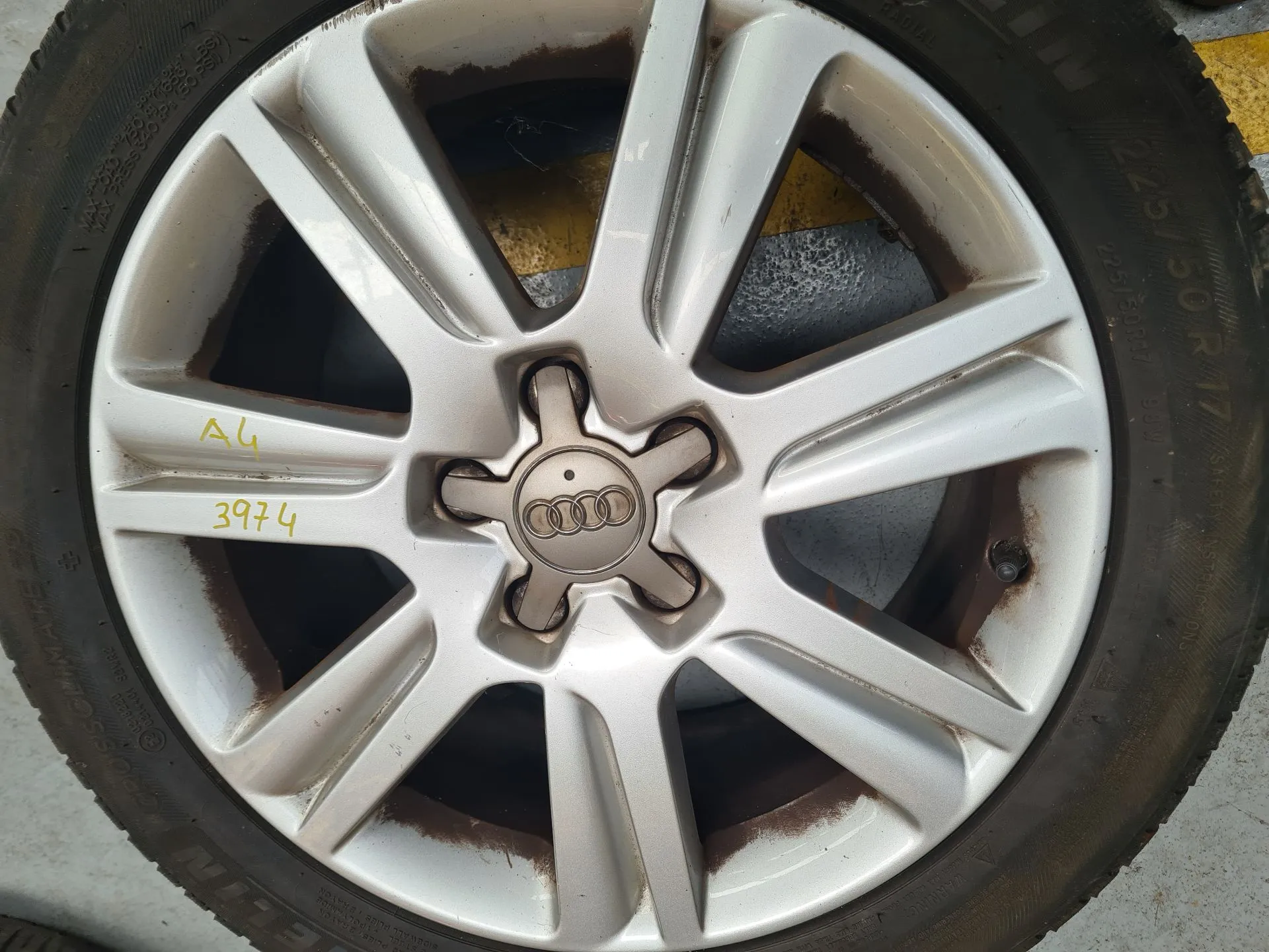 Jante trás direita AUDI A4 Avant (8K5, B8) Imagem-1