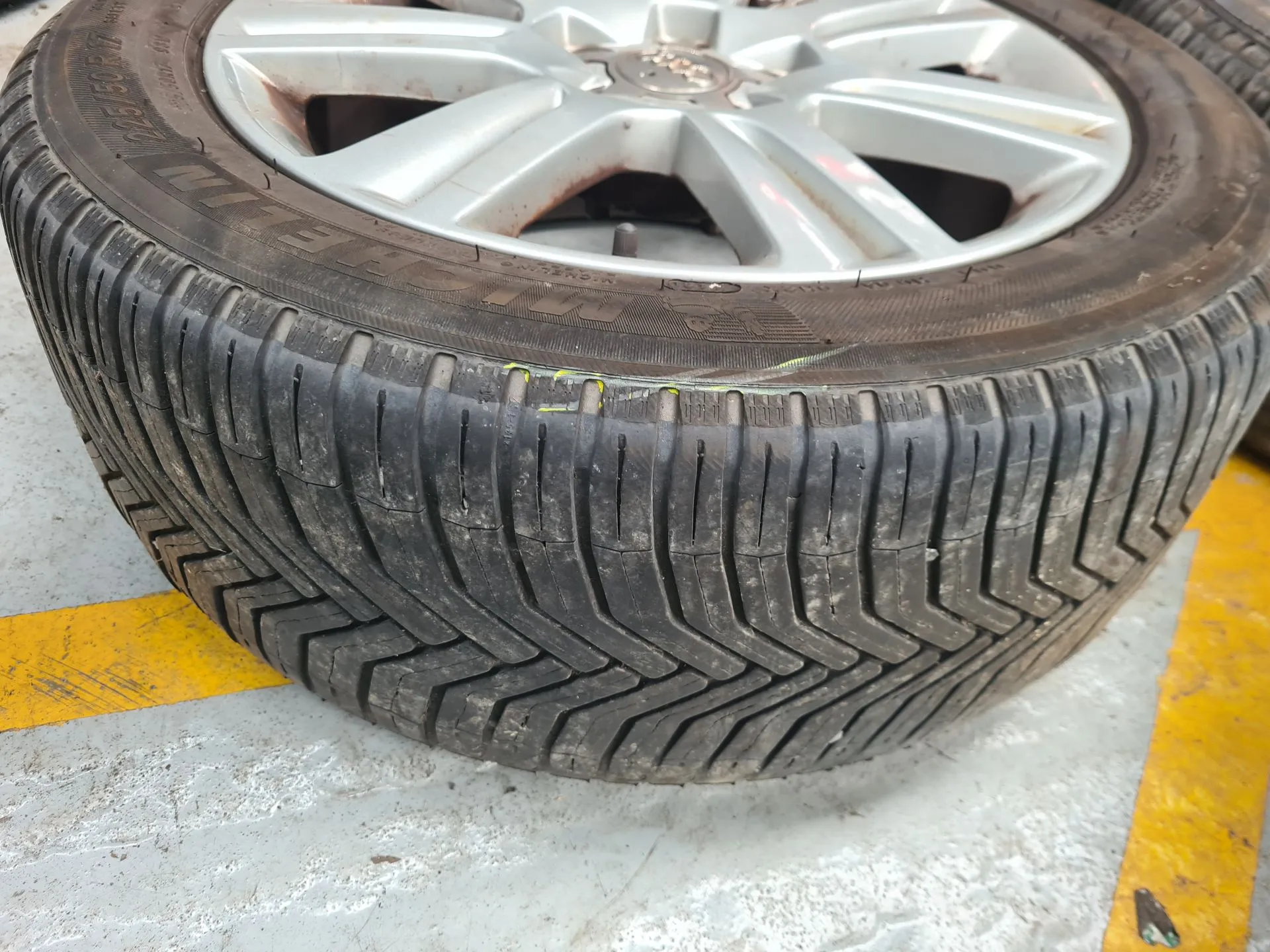 Wheel AUDI A4 Avant (8K5, B8) Imagem-1