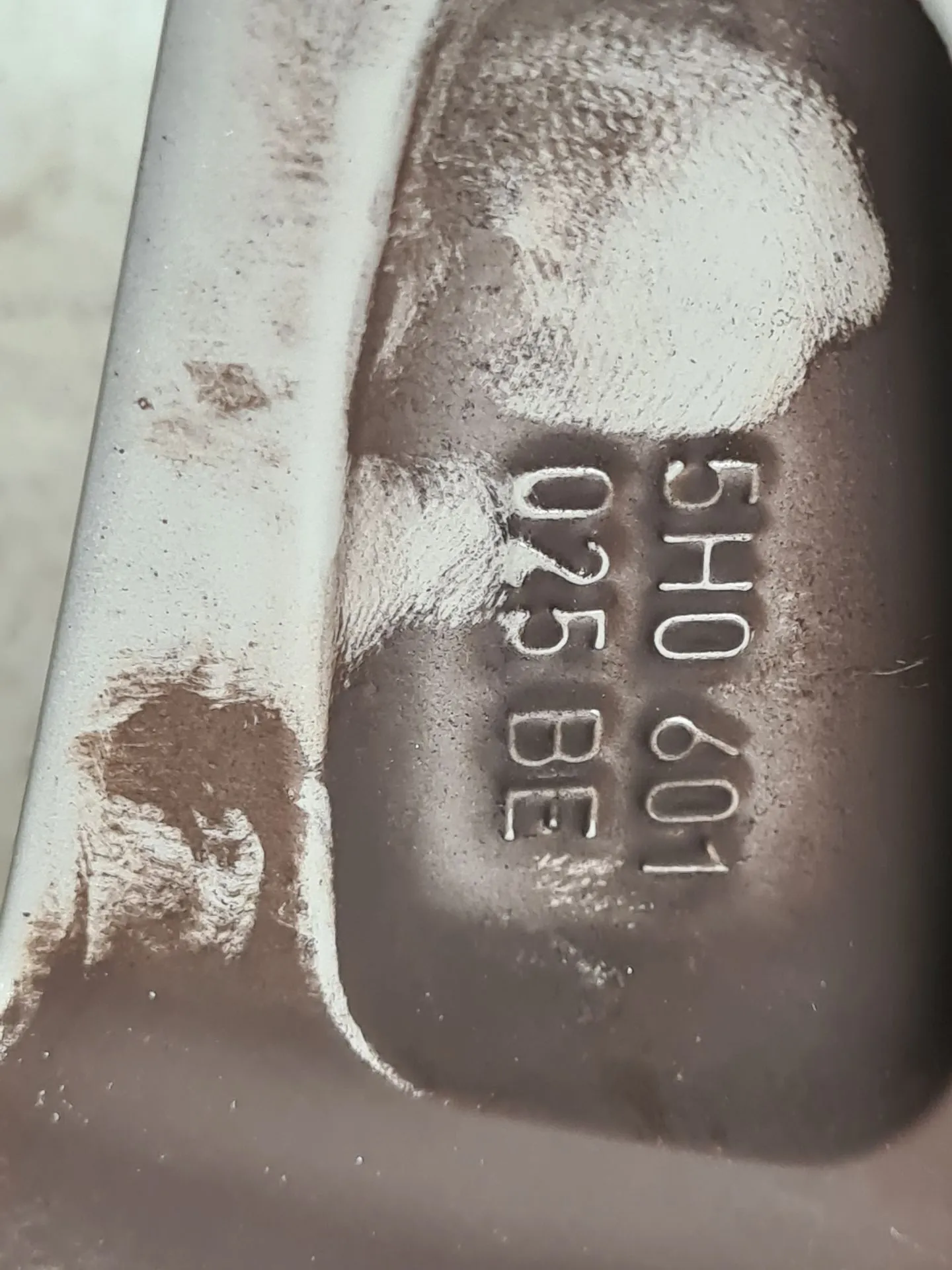 Cerchio Posteriore Destro VOLKSWAGEN Golf VIII Variant (CG5) Imagem-2