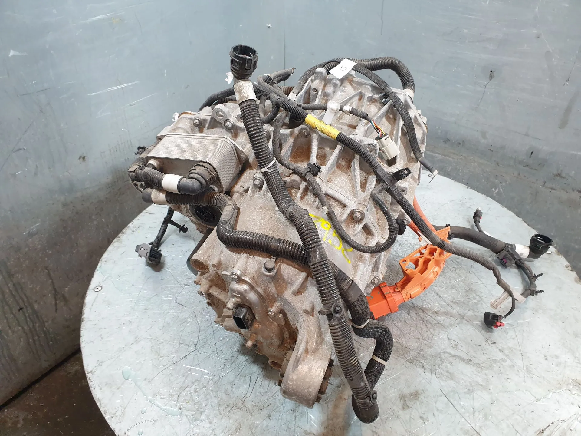 Complete Engine TESLA Model Y (5YJY)