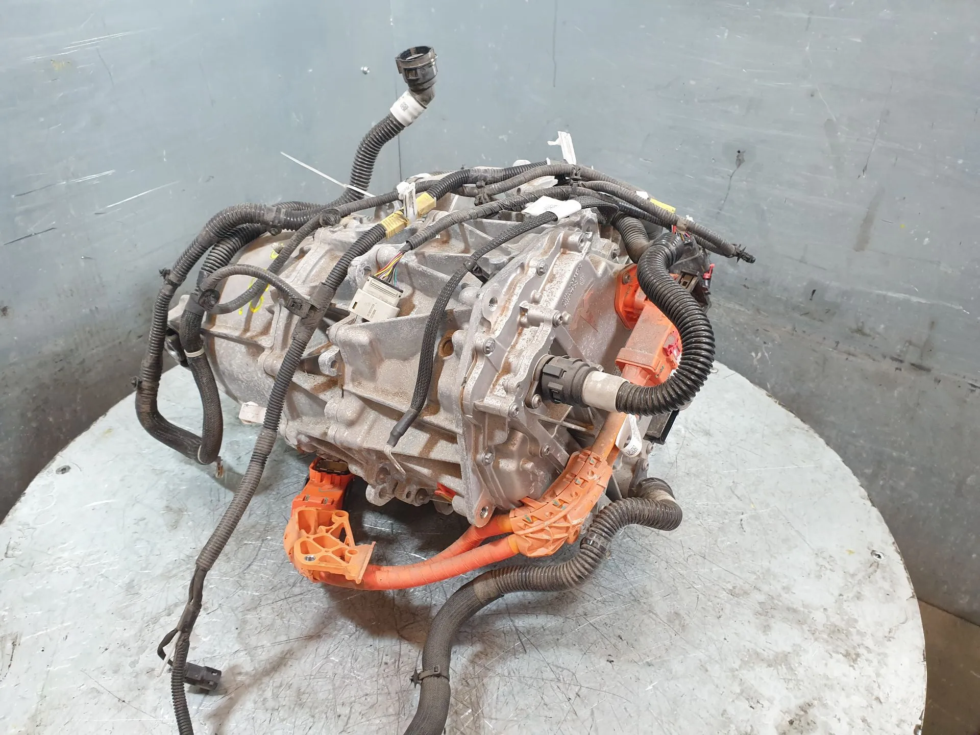 Complete Engine TESLA Model Y (5YJY) Imagem-2