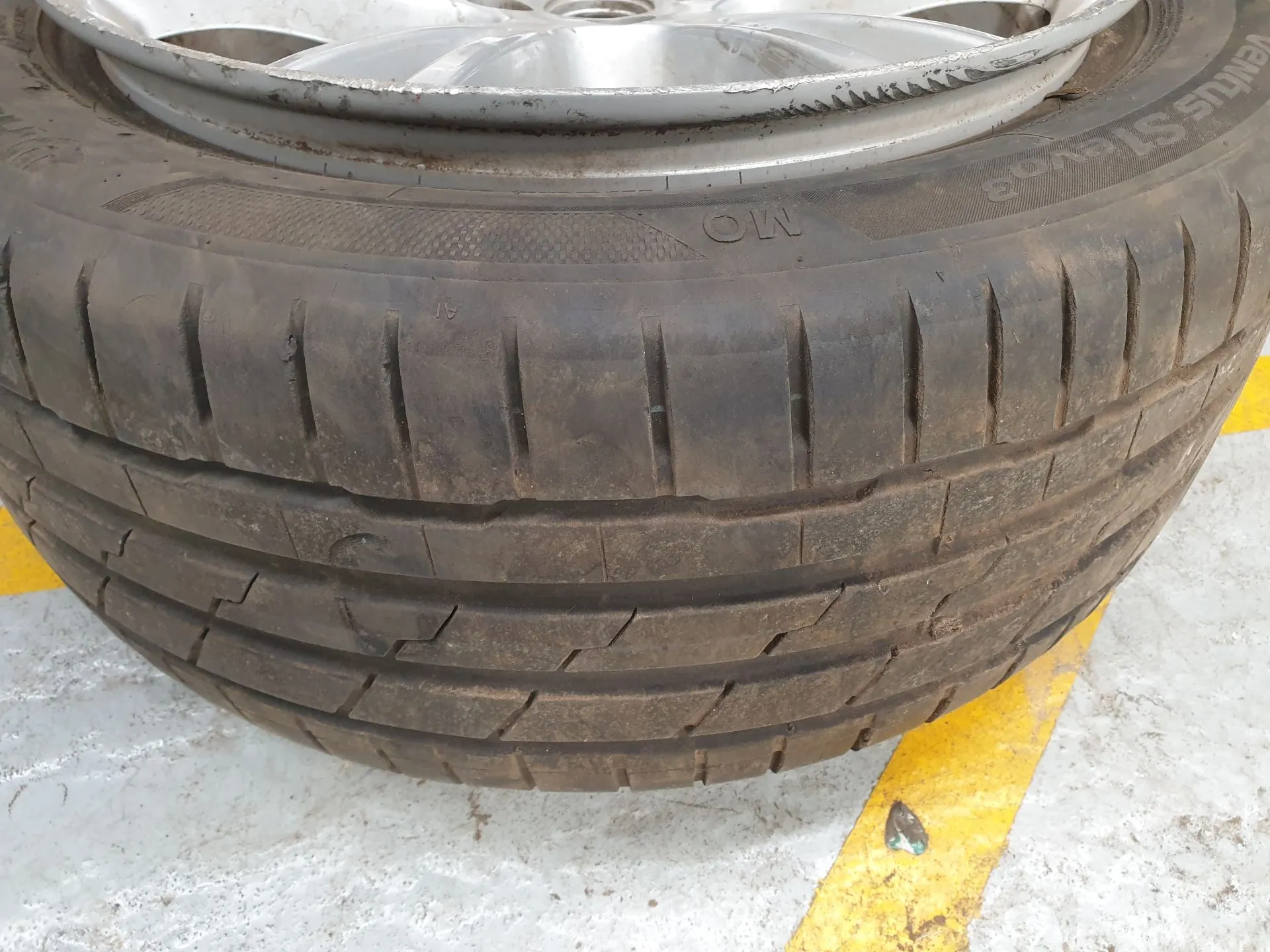 Wheel TESLA Model Y (5YJY) Imagem-1