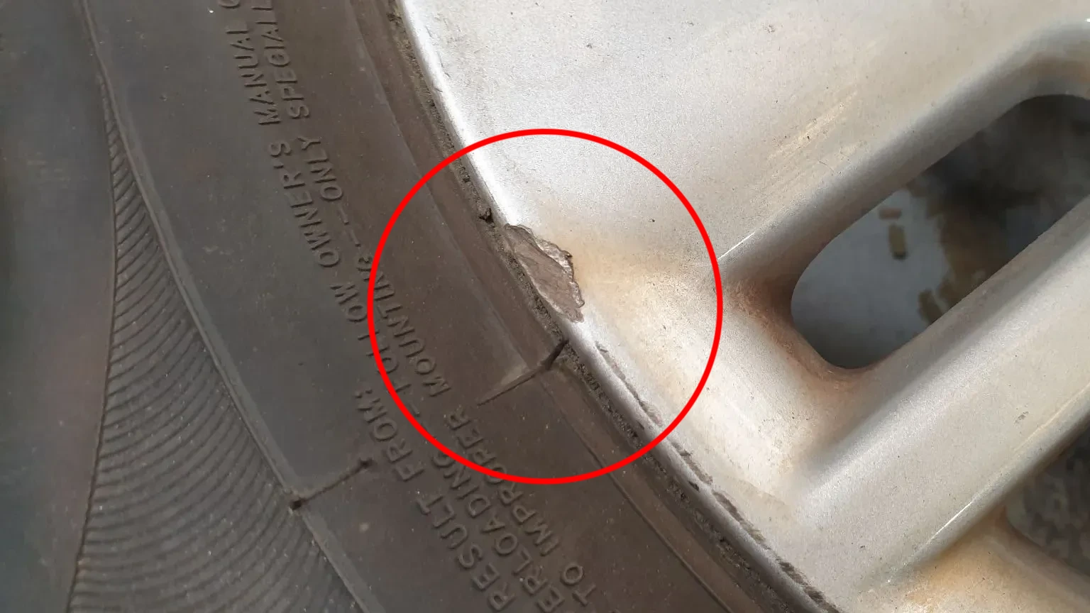 Conjunto de Jantes TOYOTA Auris Touring Sports (_E18_) Imagem-13