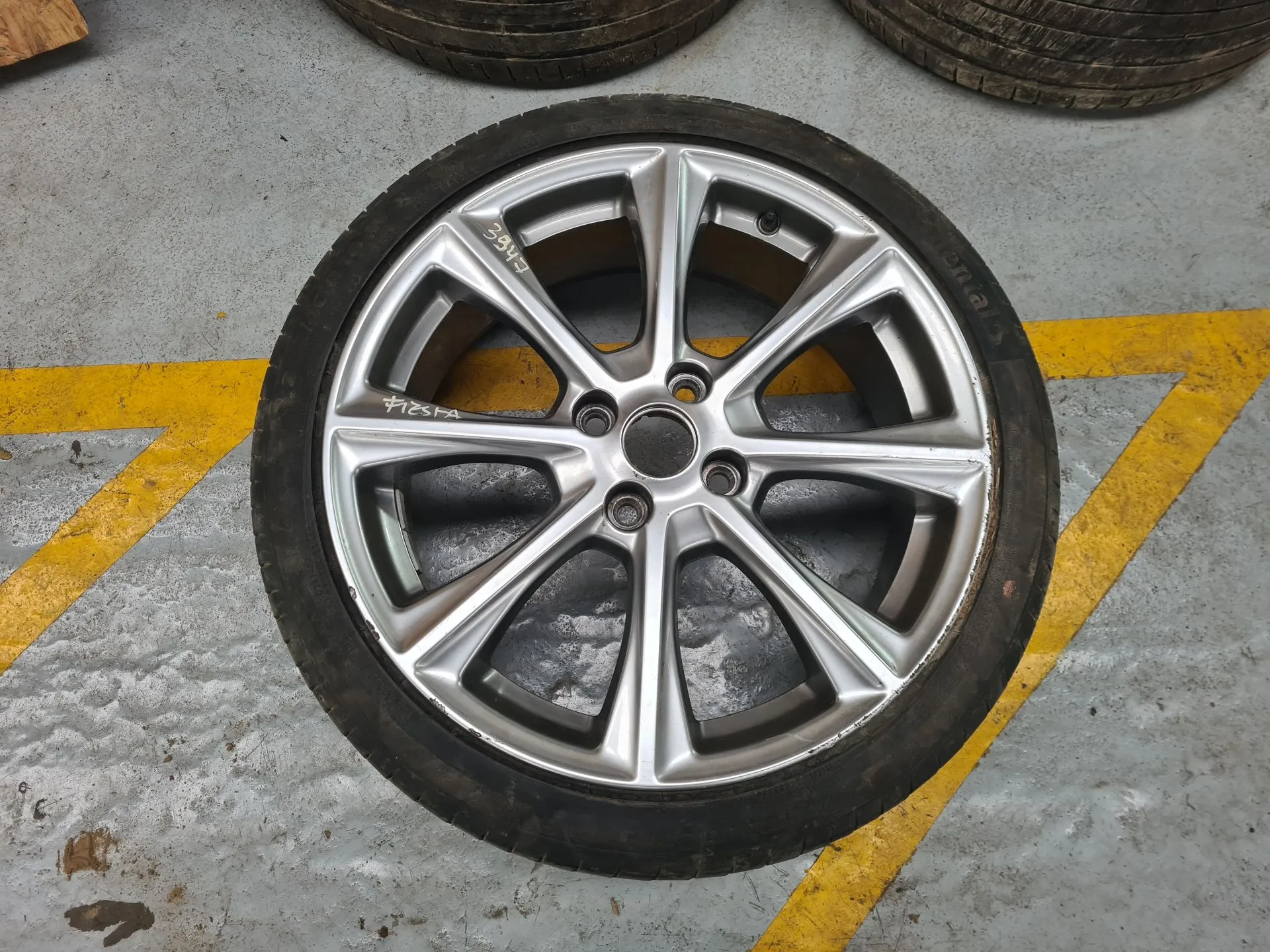Conjunto Jantes Especiais FORD Fiesta VII (HJ, HF) Imagem-2