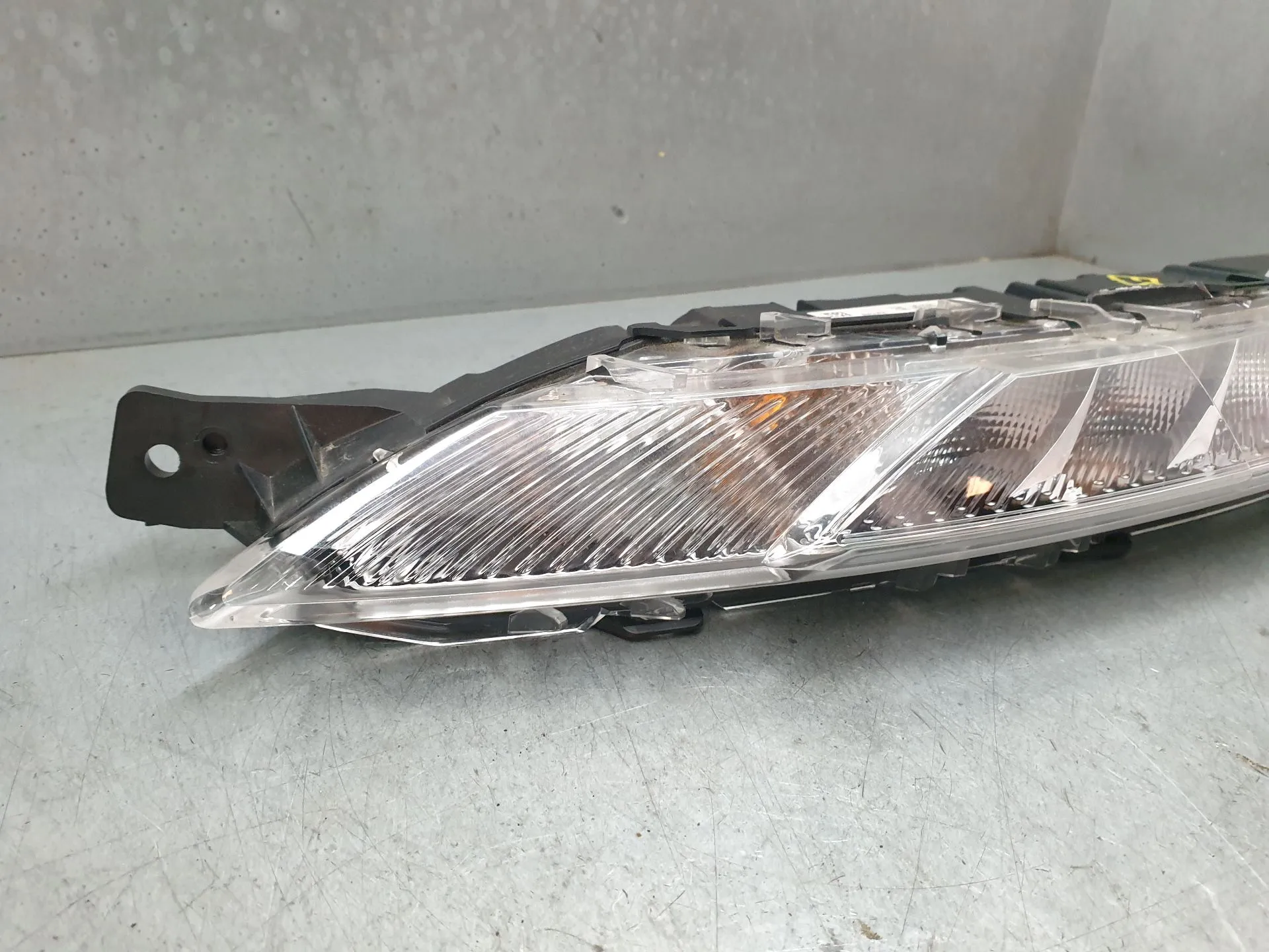 Luce diurna sinistra CITROËN Grand C4 Spacetourer Imagem-1